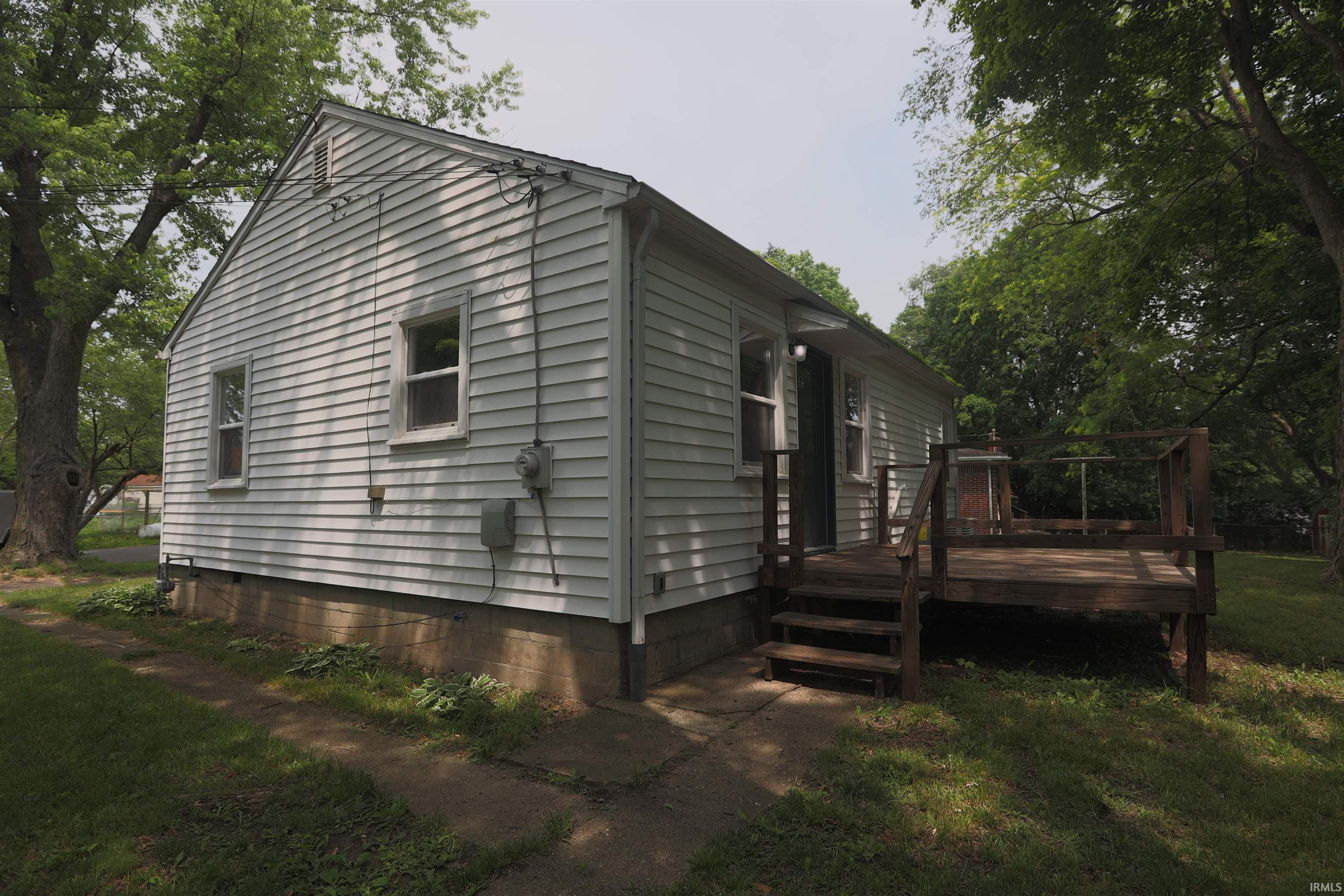 Photo 5 of 651 W Maple Street