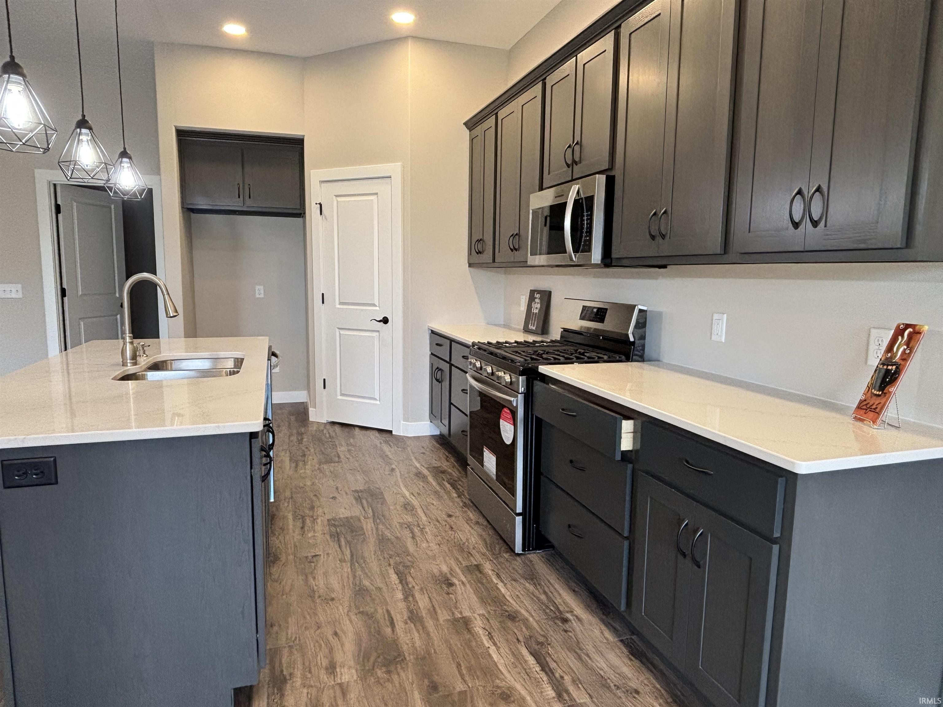 Photo 9 of 1544 CANANEA WAY Way