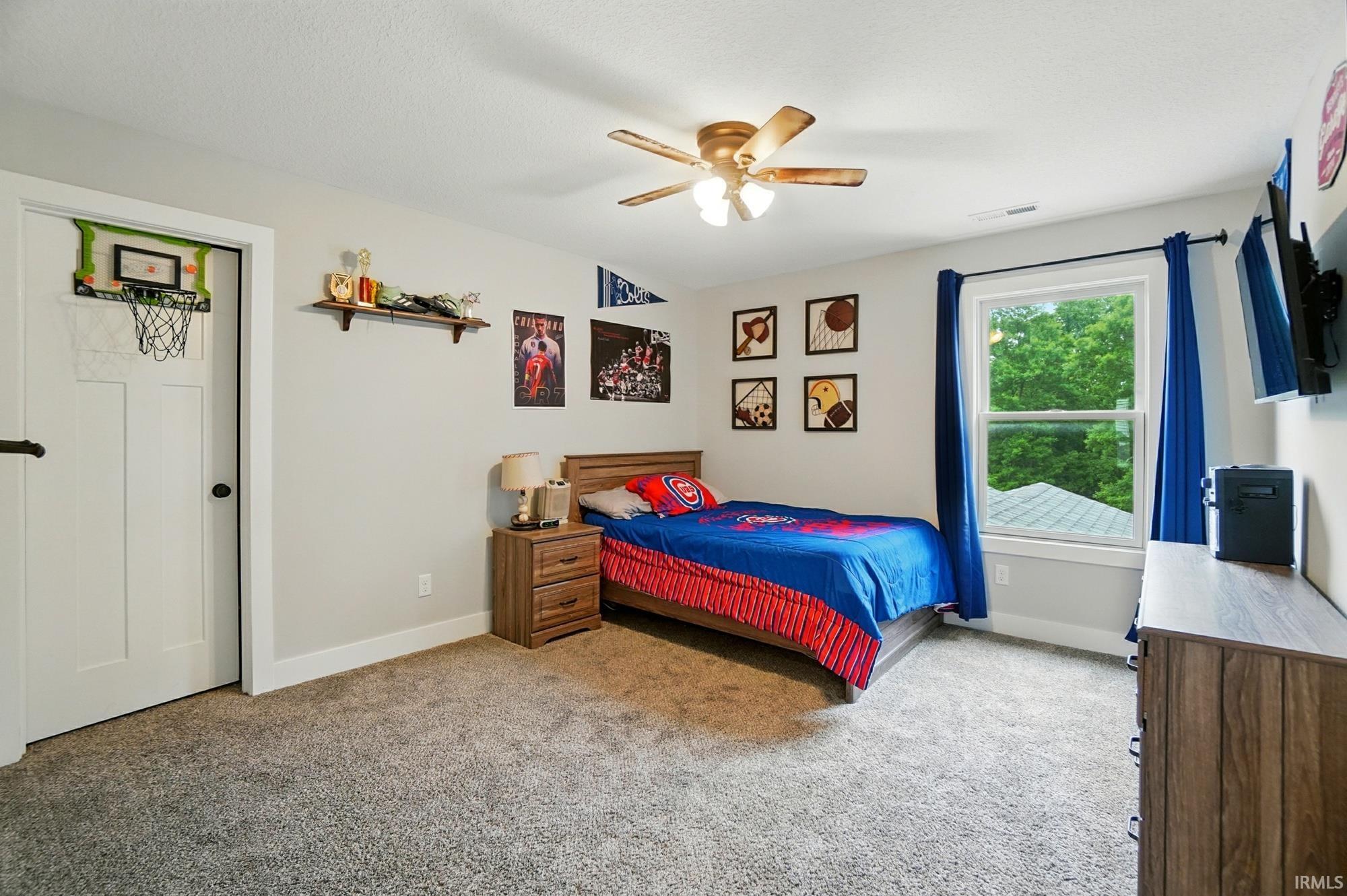Photo 24 of 907 Switchfoot Drive