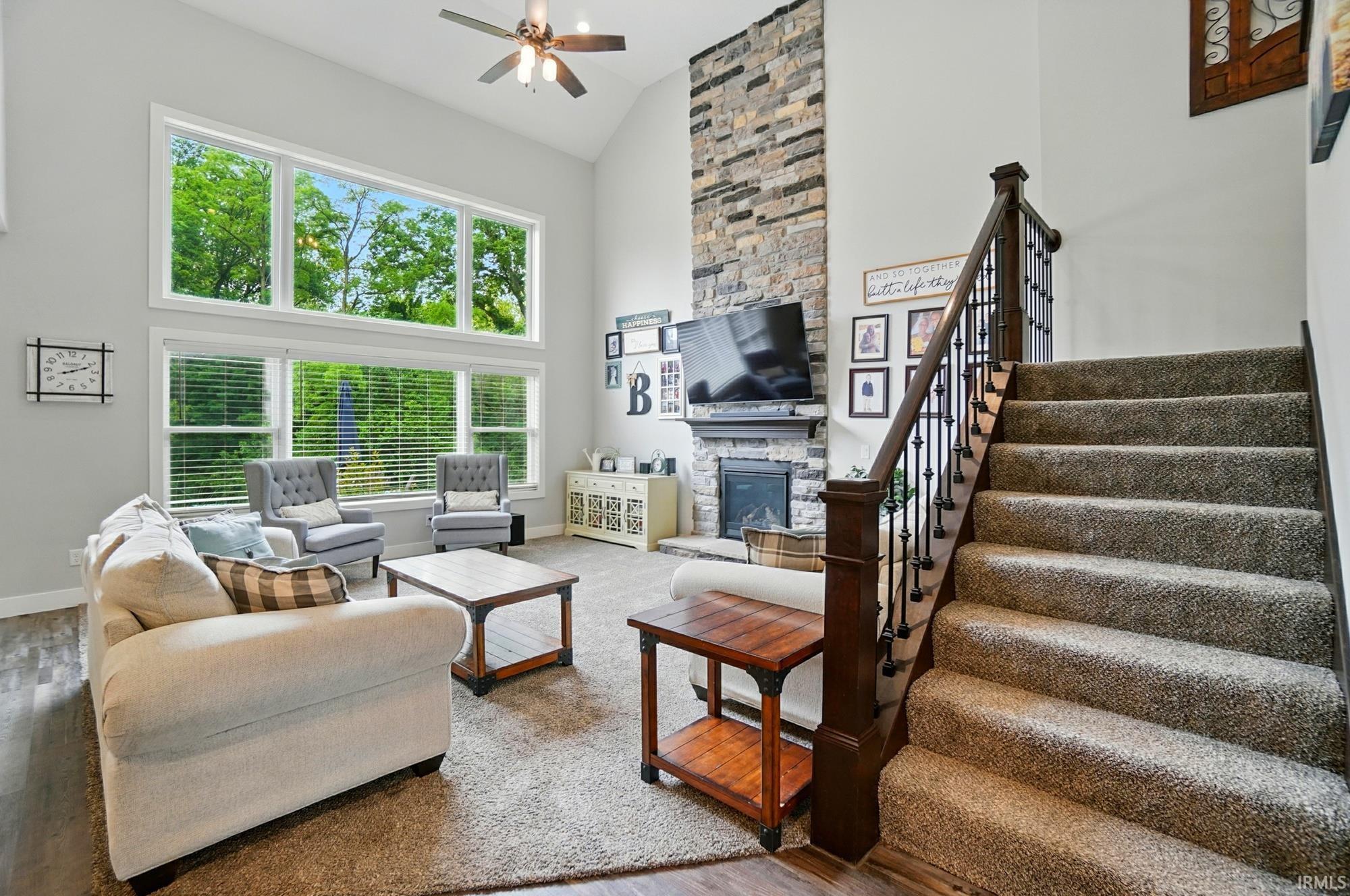 Photo 6 of 907 Switchfoot Drive