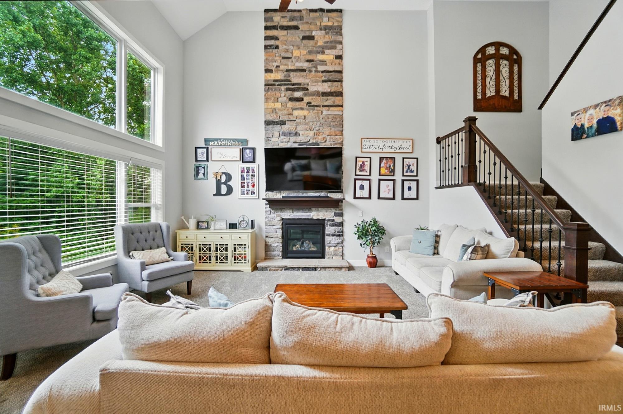 Photo 7 of 907 Switchfoot Drive