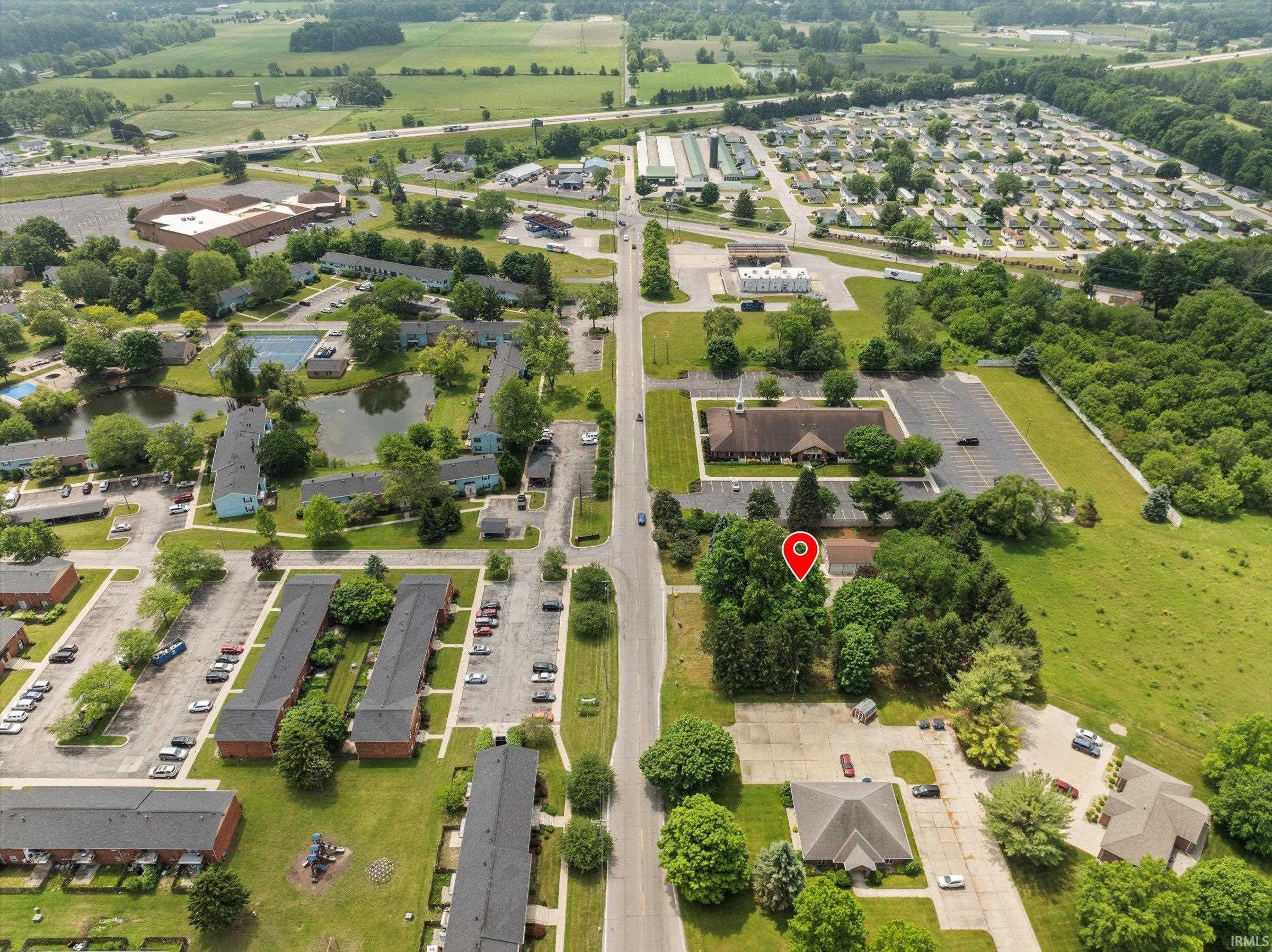 Photo 11 of 3401 Pleasant Plain Avenue