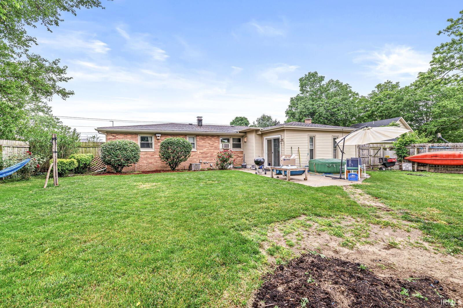 Photo 4 of 2514 Wood Street