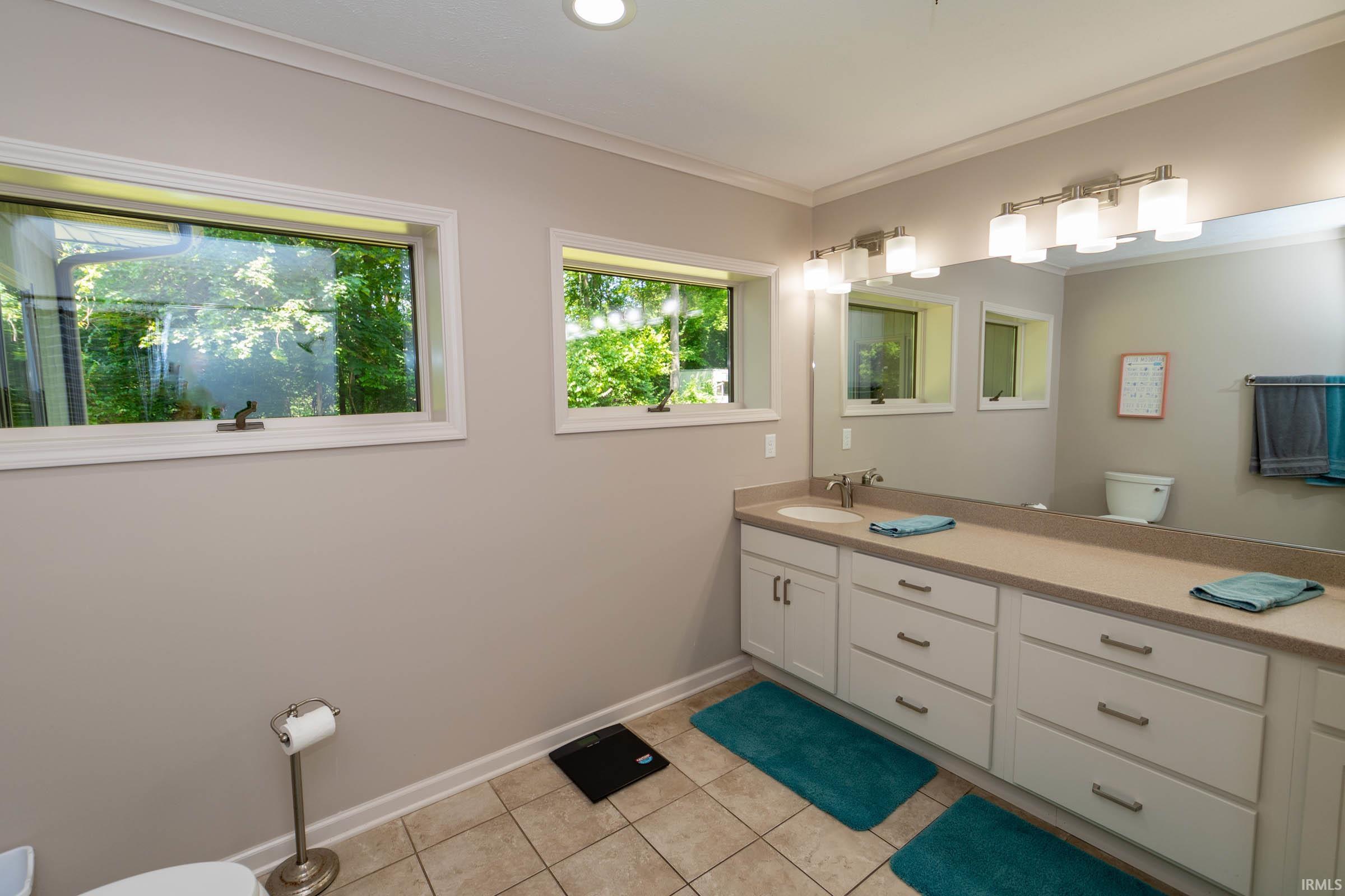 Photo 17 of 24413 Mckelvey Avenue