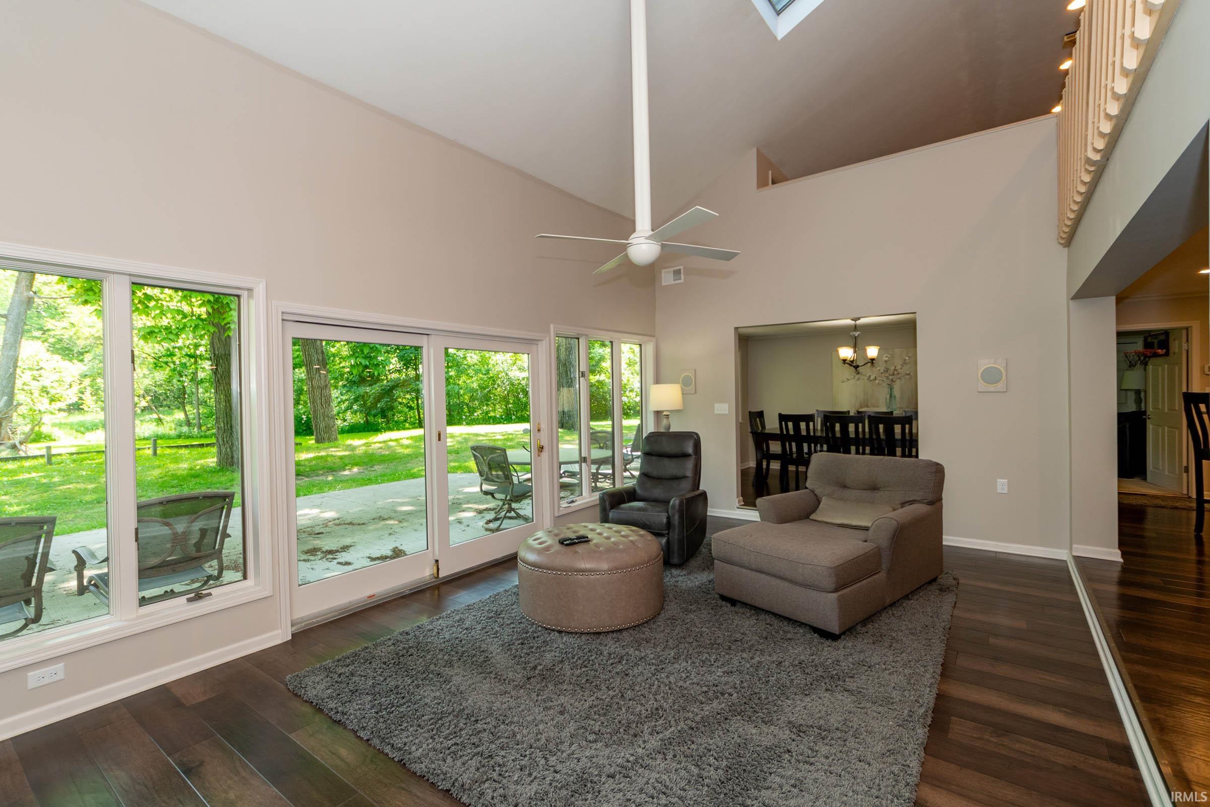Photo 8 of 24413 Mckelvey Avenue
