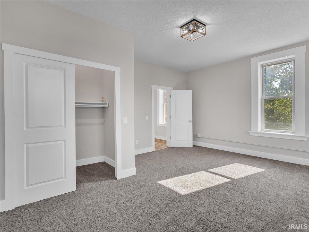 Photo 15 of 439 E Wayne Street
