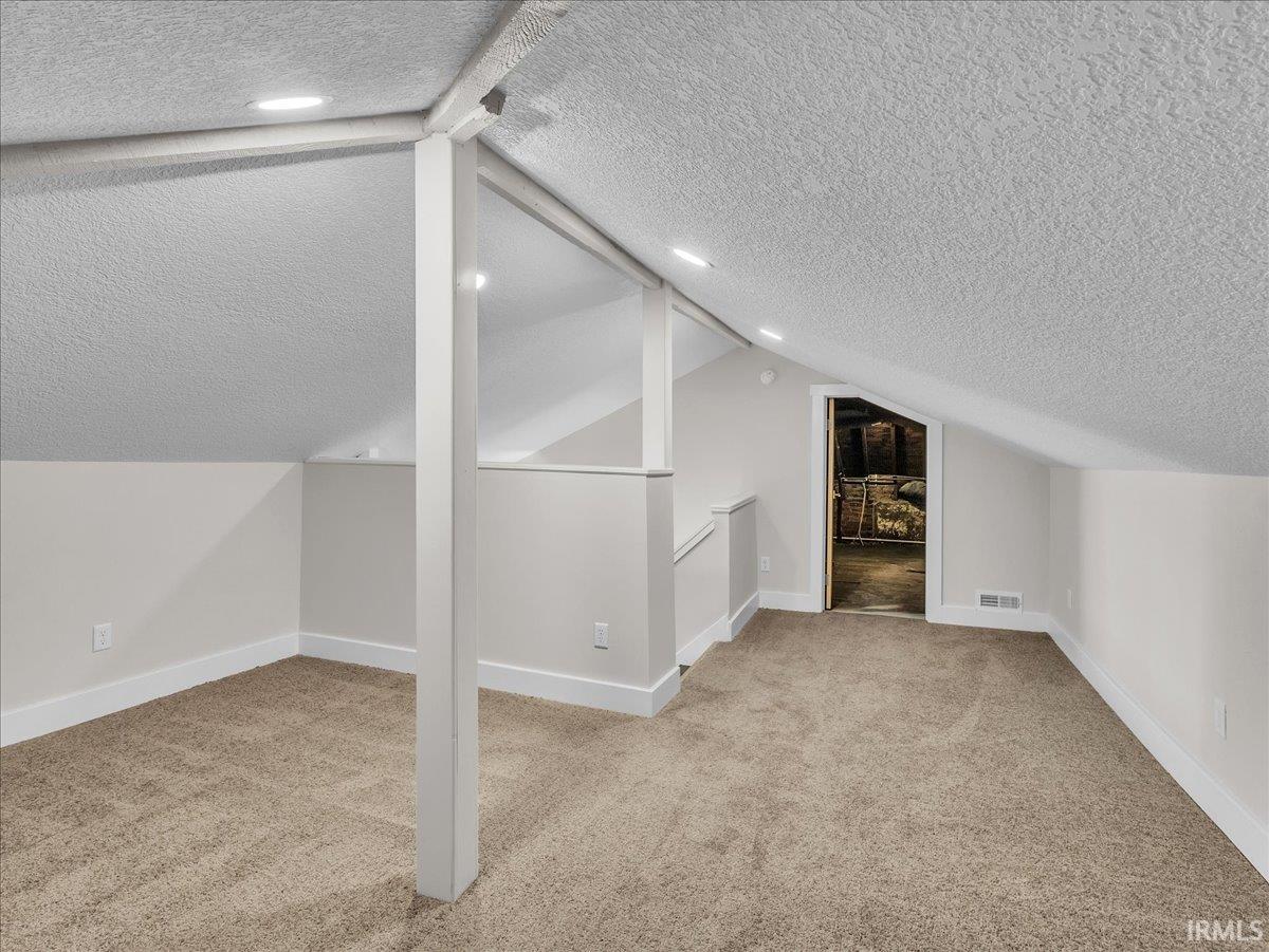 Photo 17 of 439 E Wayne Street