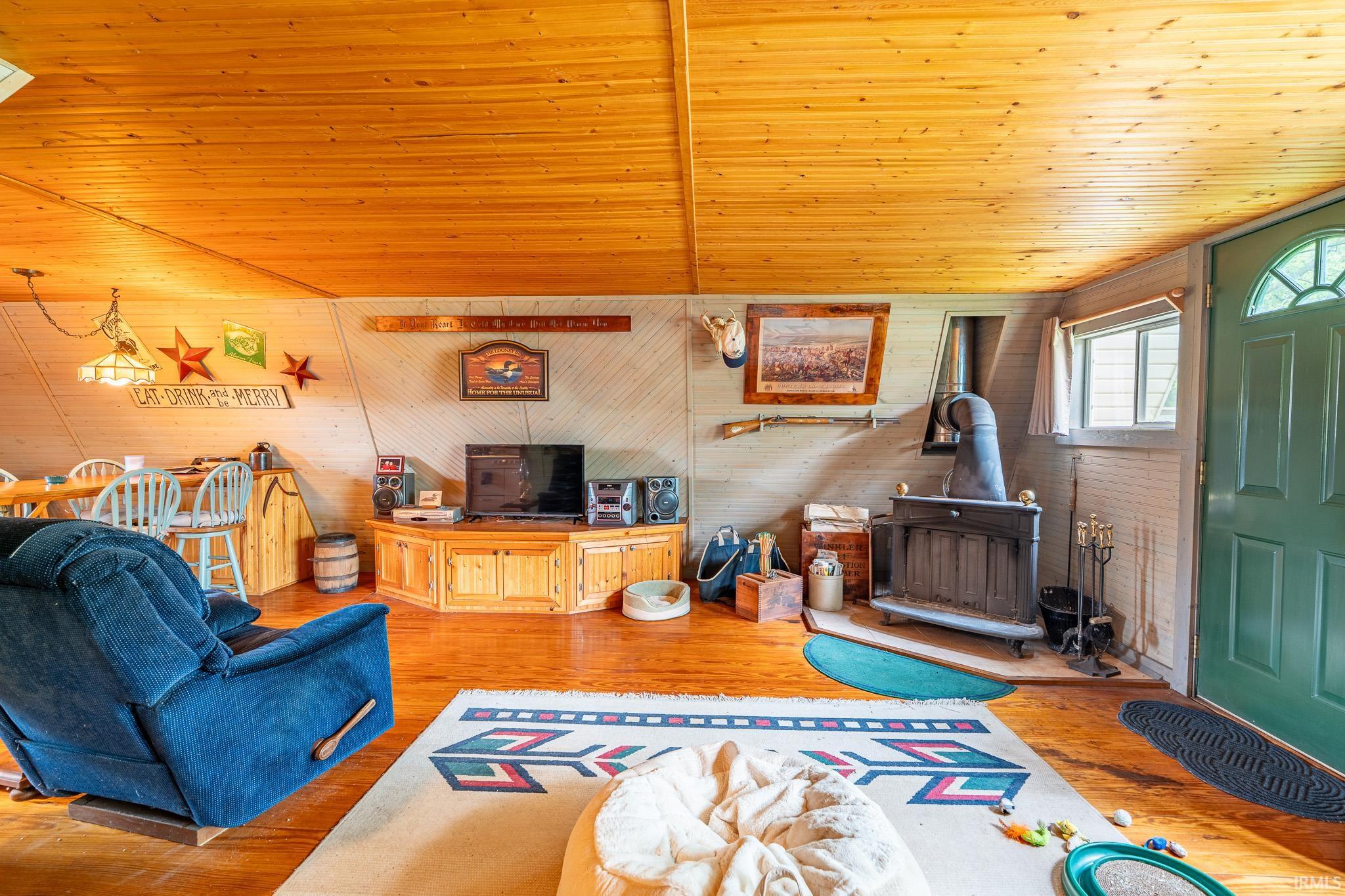 Property Photo 12