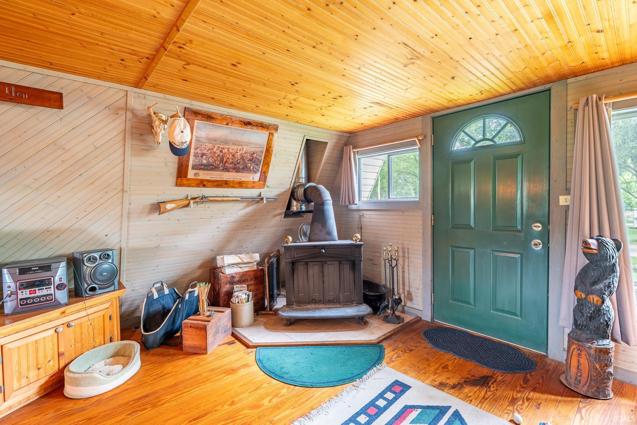 Property Photo 16