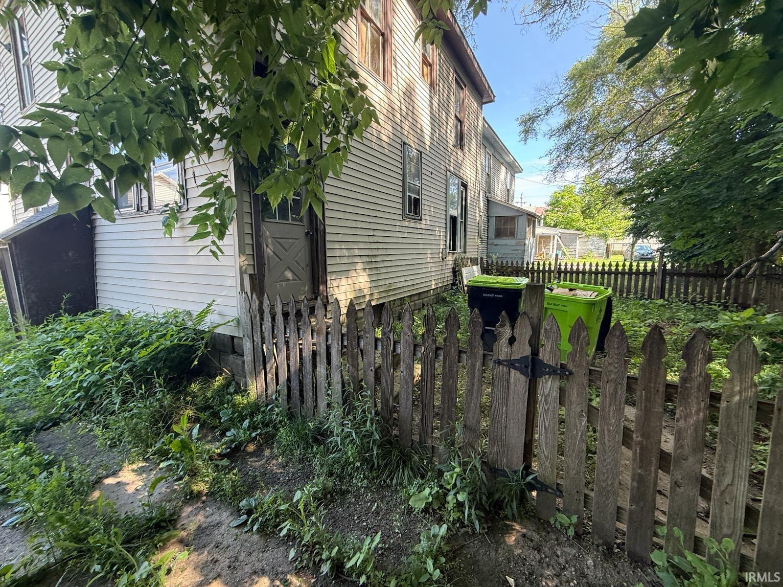 Photo 5 of 521 First Street