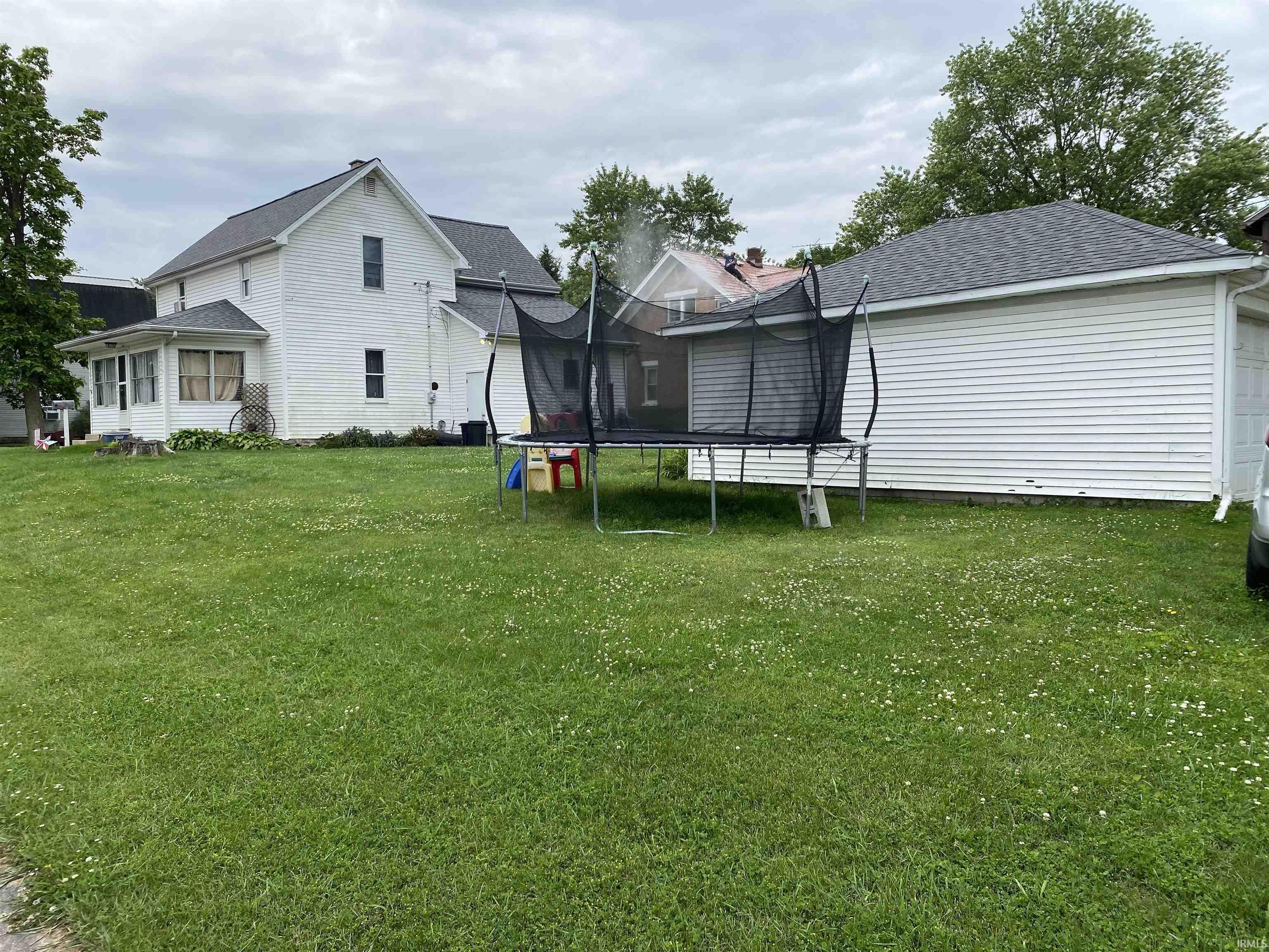 Photo 2 of 506 N Sprunger Street