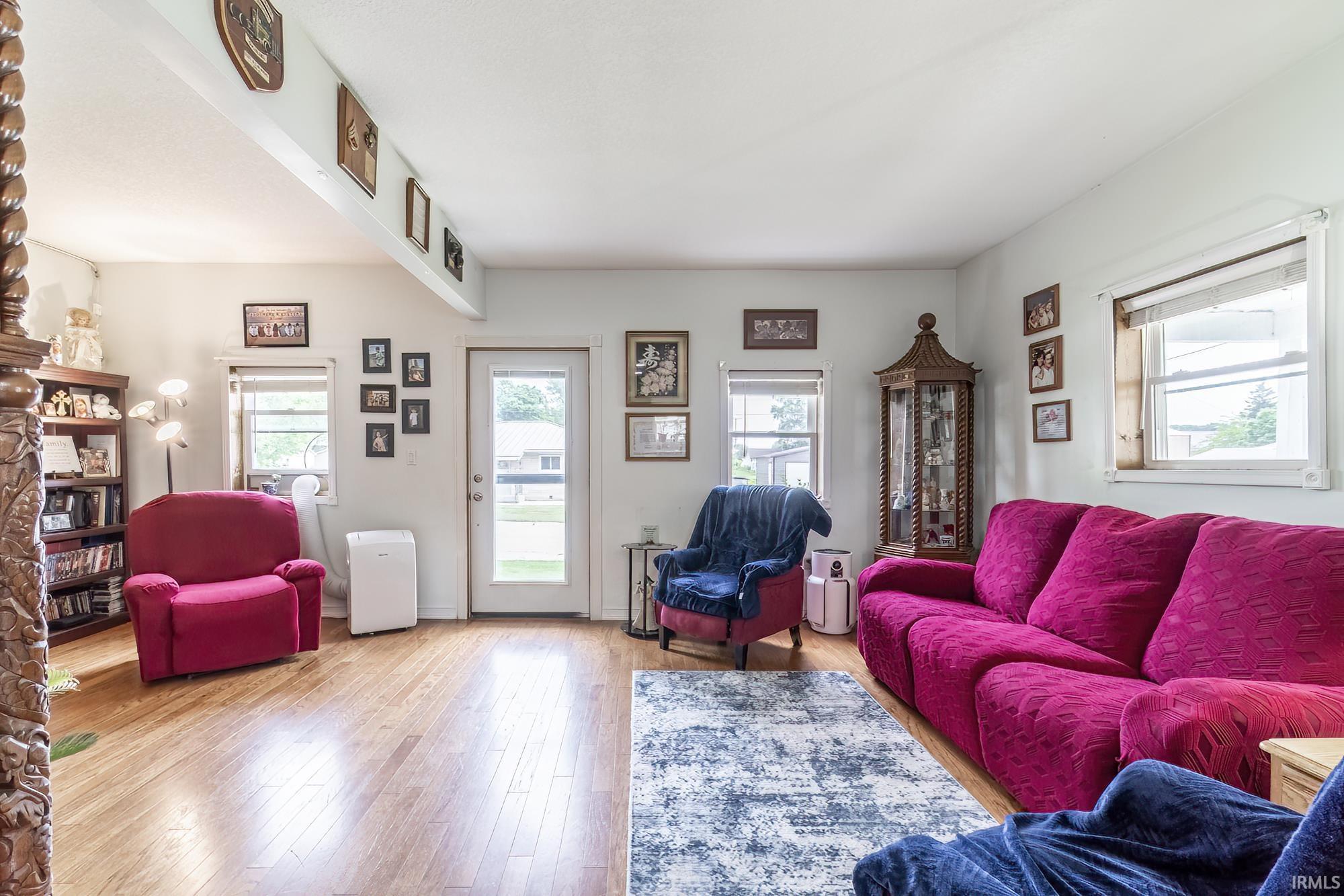 Photo 10 of 200 PYLE Street