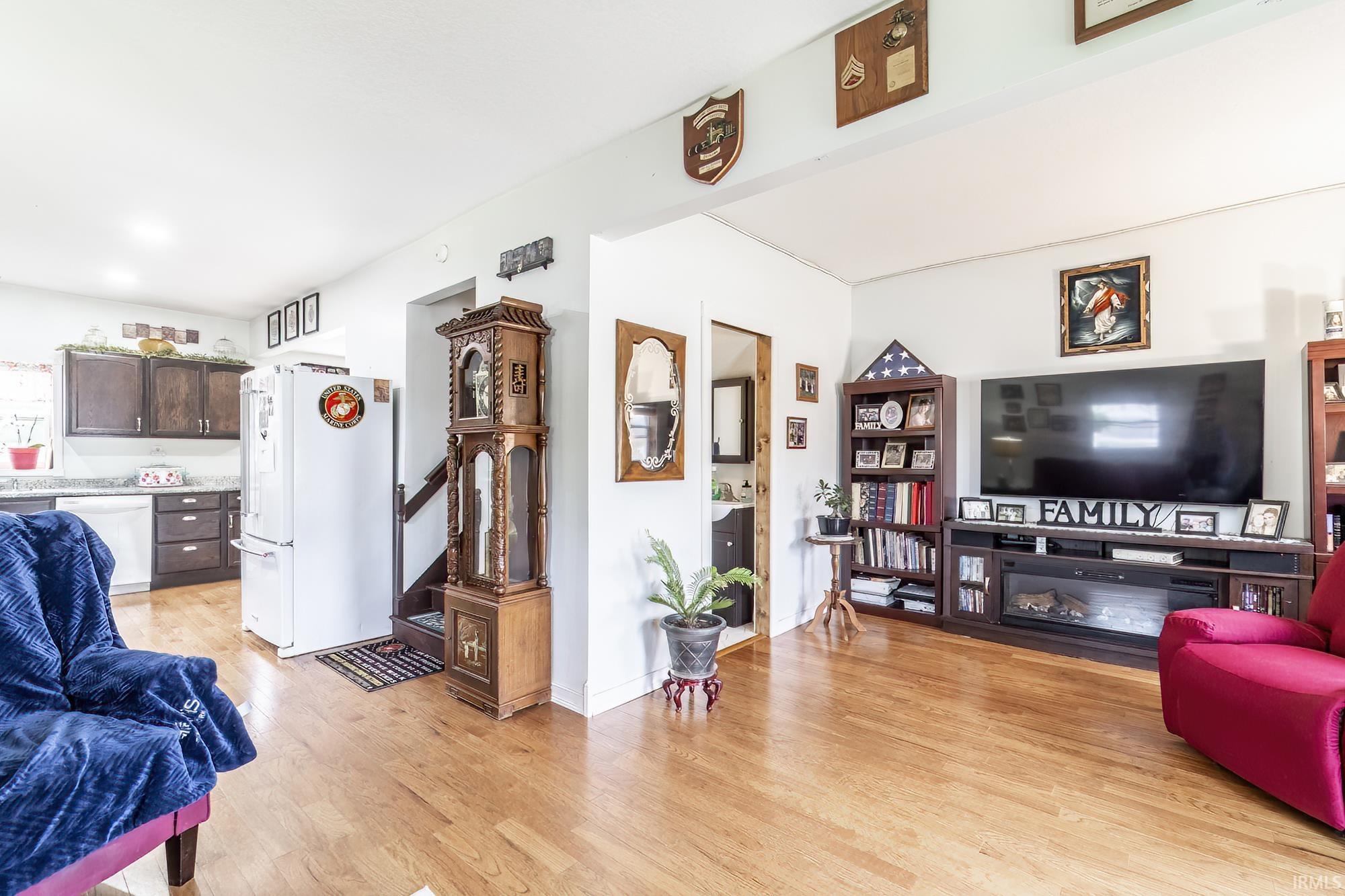 Photo 12 of 200 PYLE Street