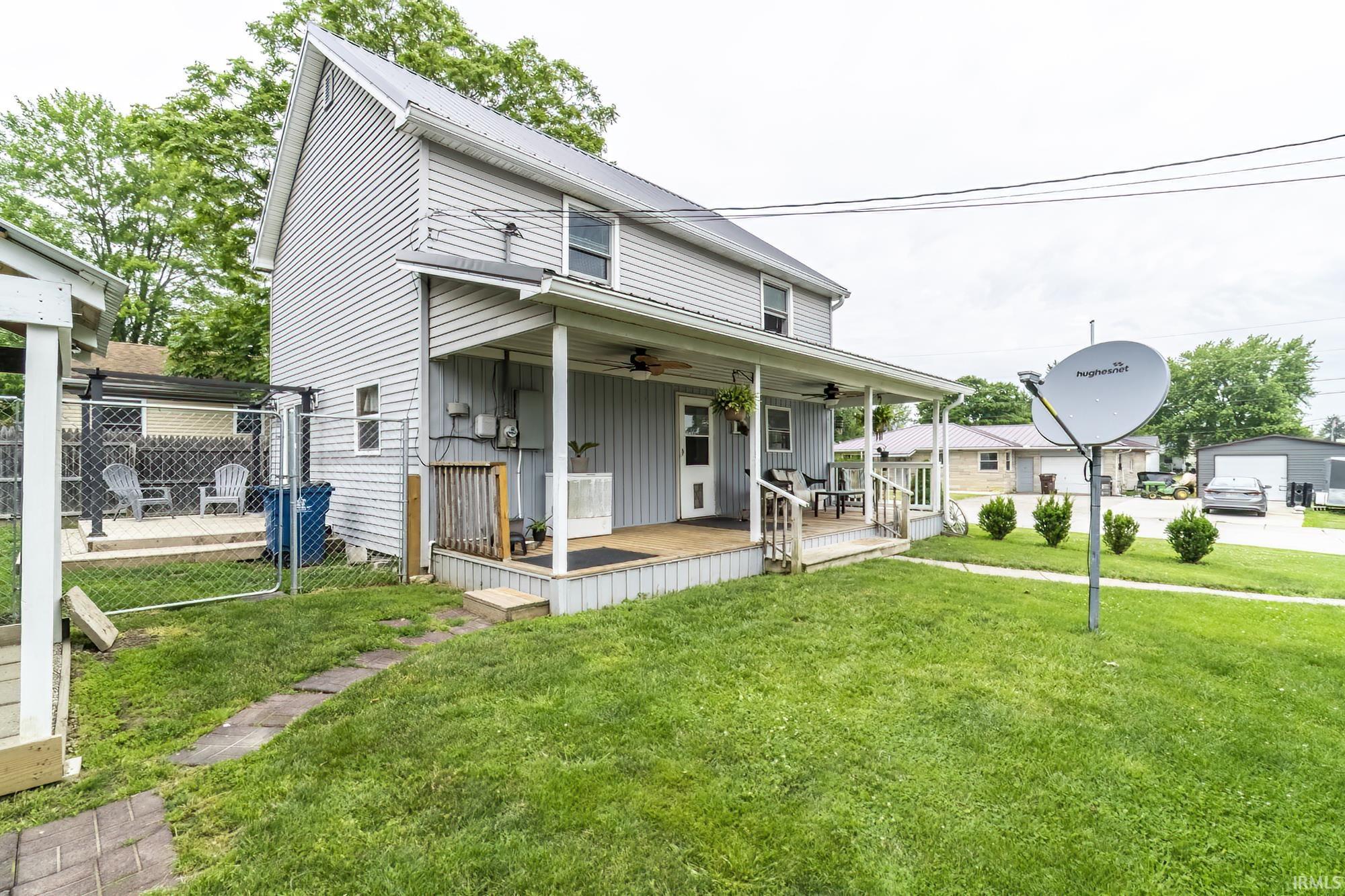 Photo 2 of 200 PYLE Street
