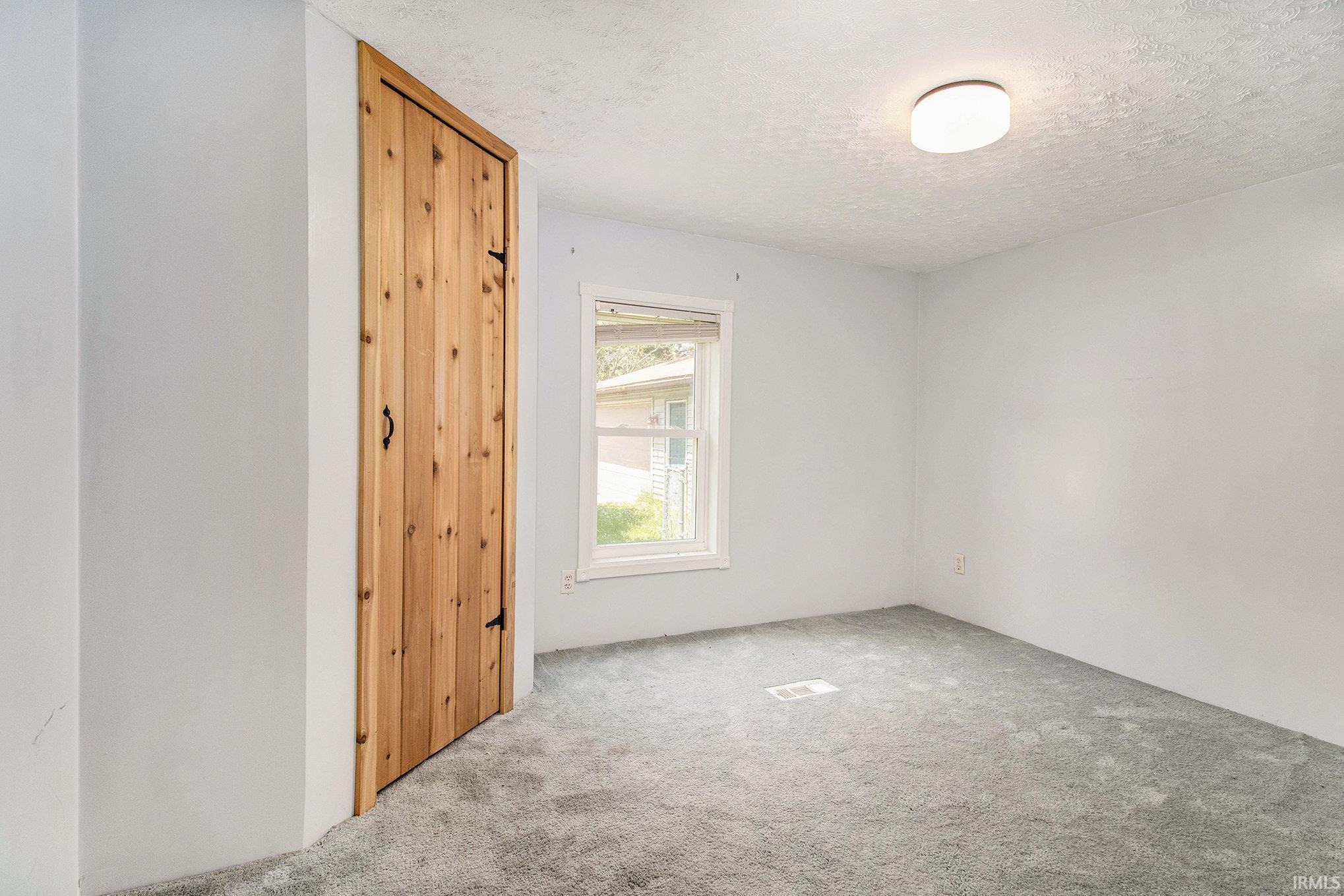 Photo 14 of 30059 Oriole Street
