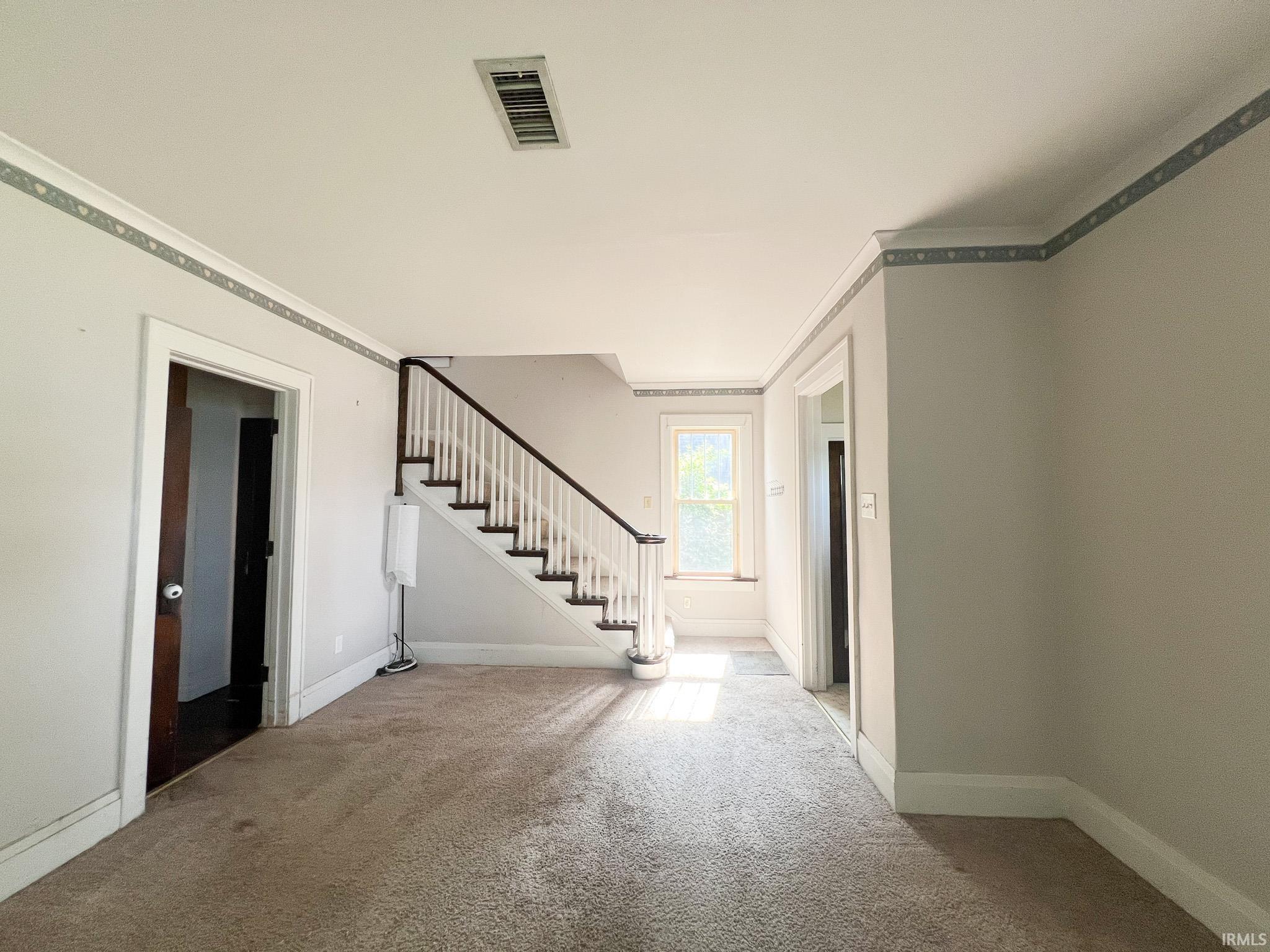Photo 5 of 1321 E Jackson Boulevard