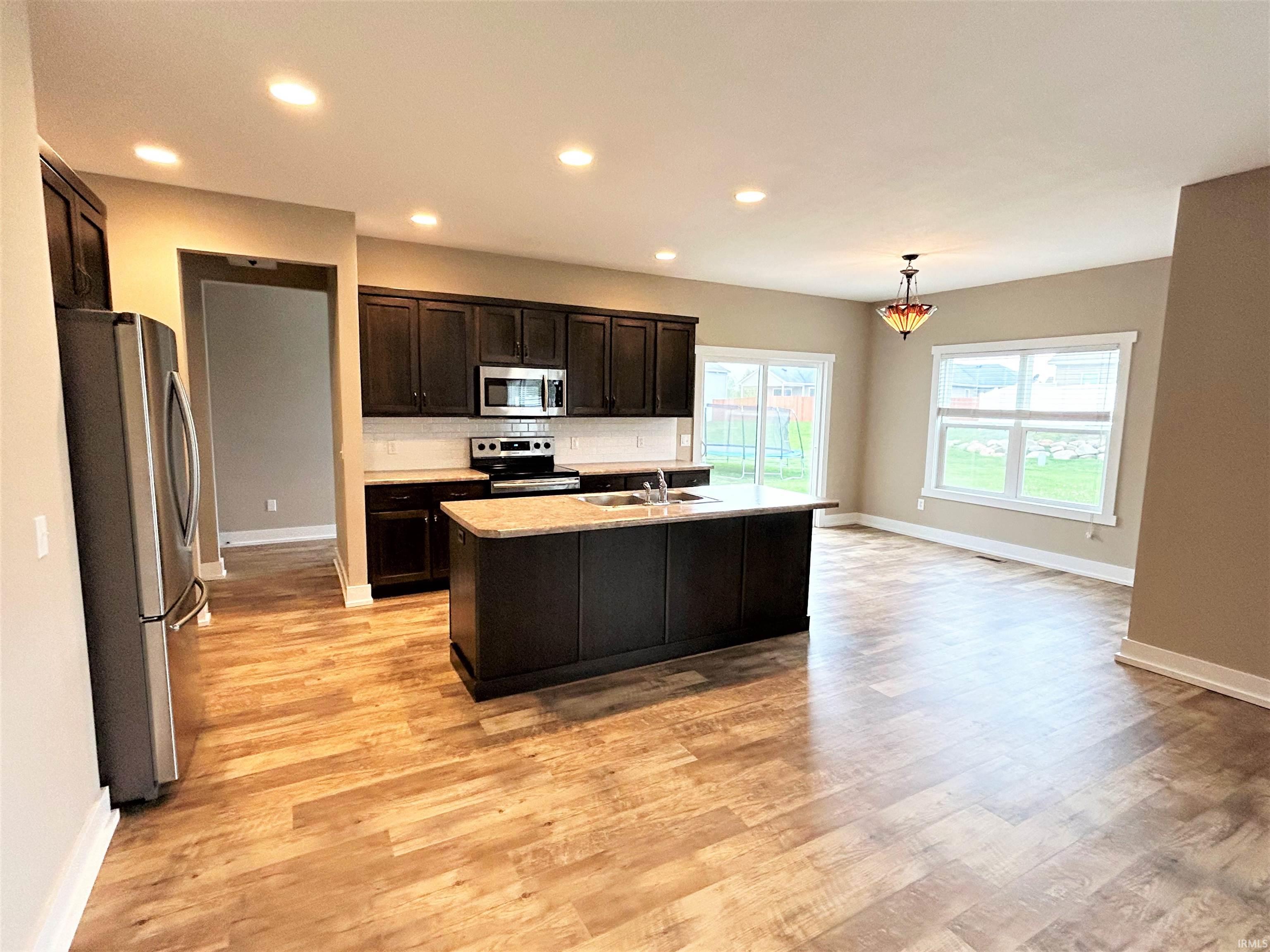 Photo 4 of 13221 Hawksview Boulevard