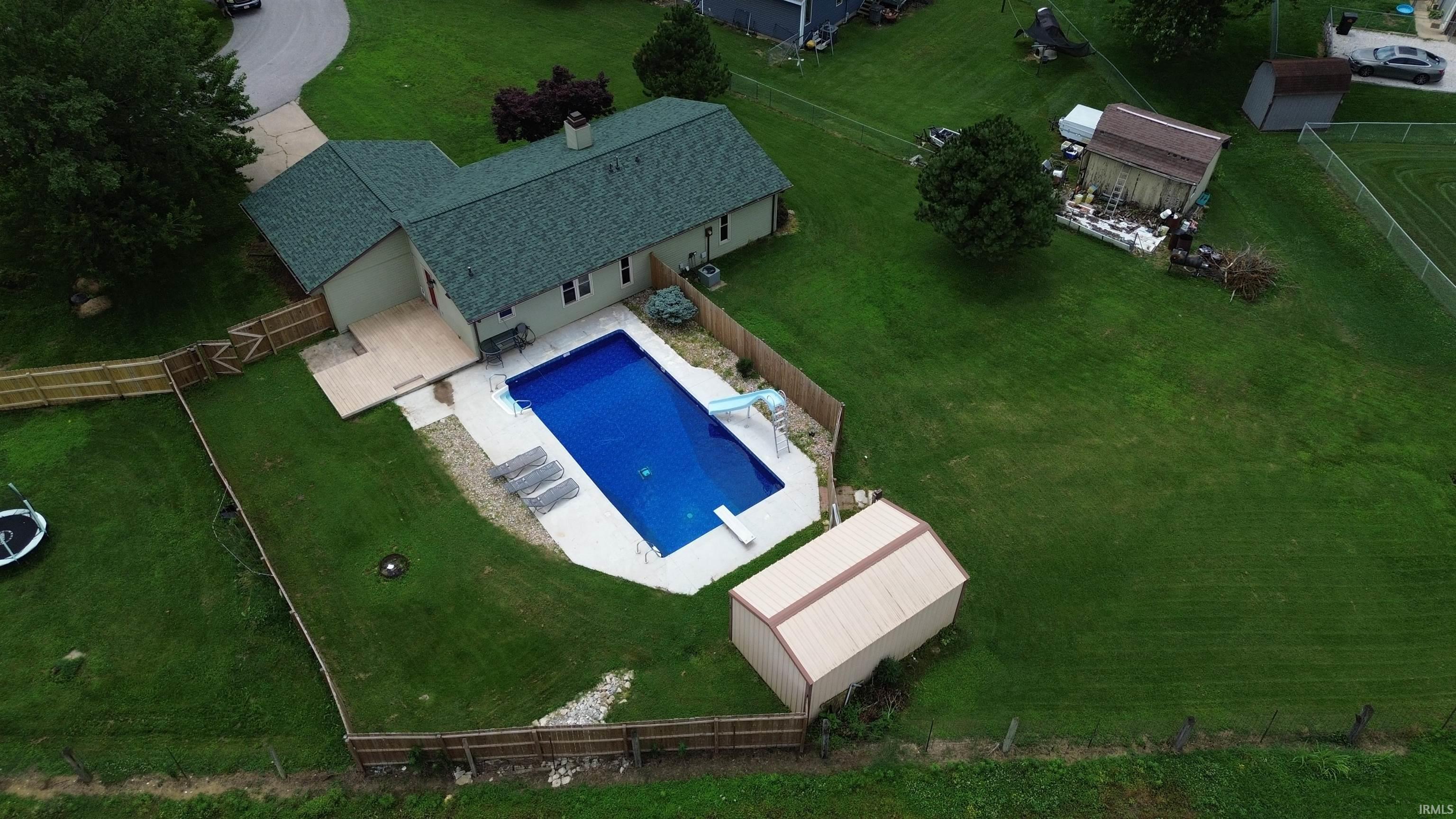 Homes for sale in Vincennes, IN | 1821 E Johnson Ln, Vincennes, IN 47591 | MLS# 202523160