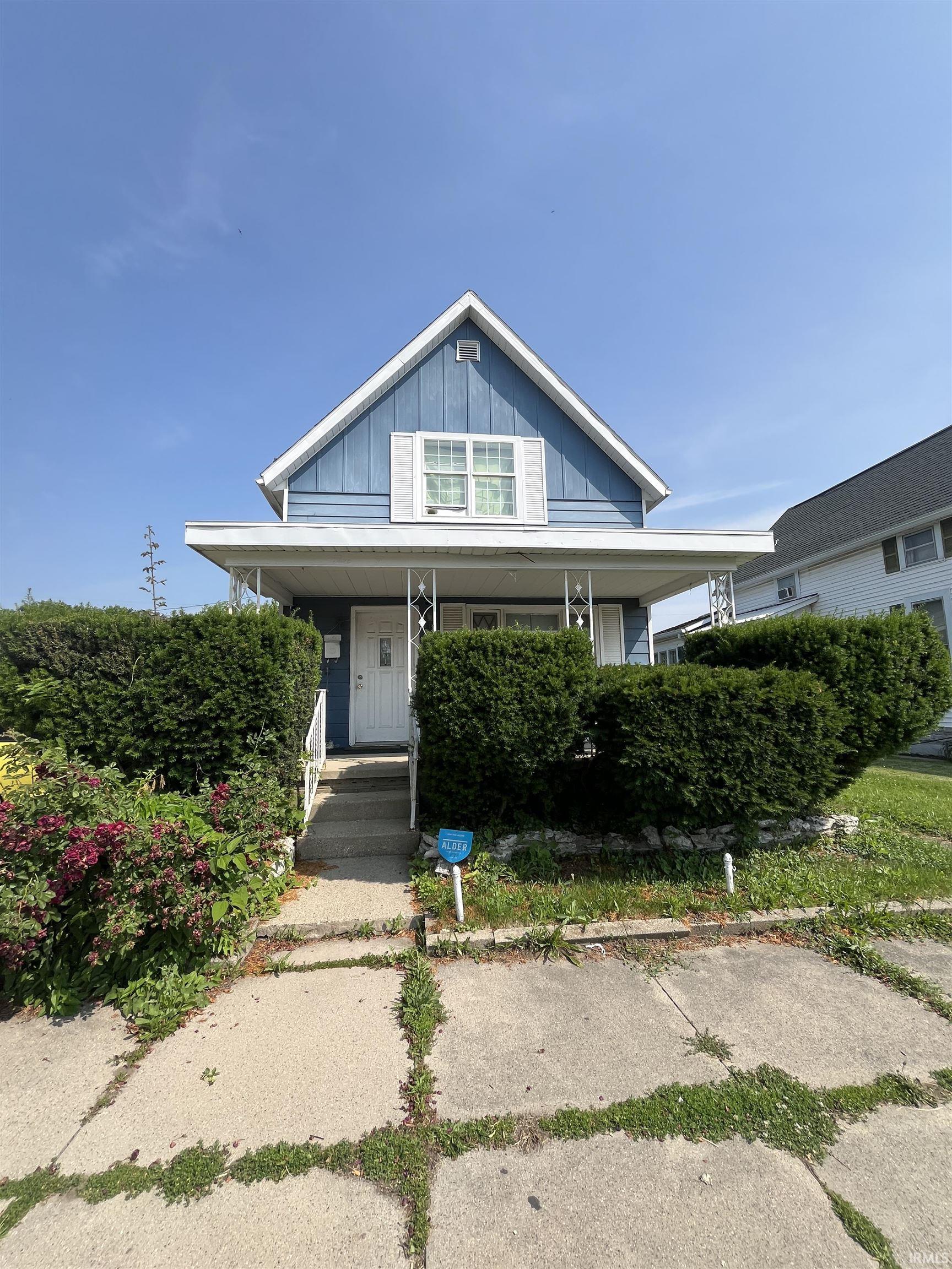 Homes for sale in Peru, IN | 320 E Main St, Peru, IN 46970 | MLS# 202523358