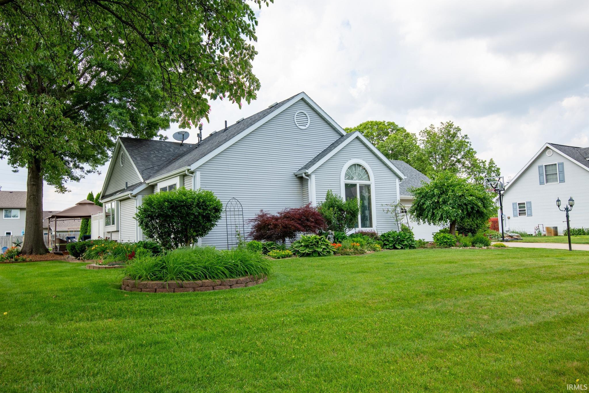 Photo 2 of 22885 Stonebrier Drive