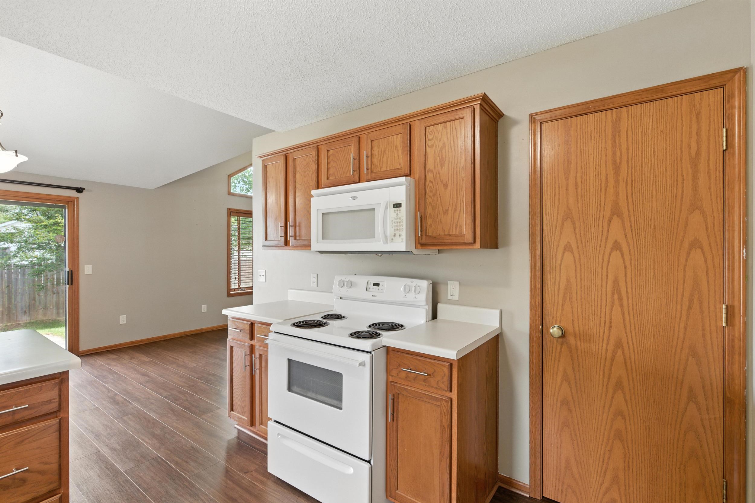 Photo 10 of 5130 WINDY KNOLL Court