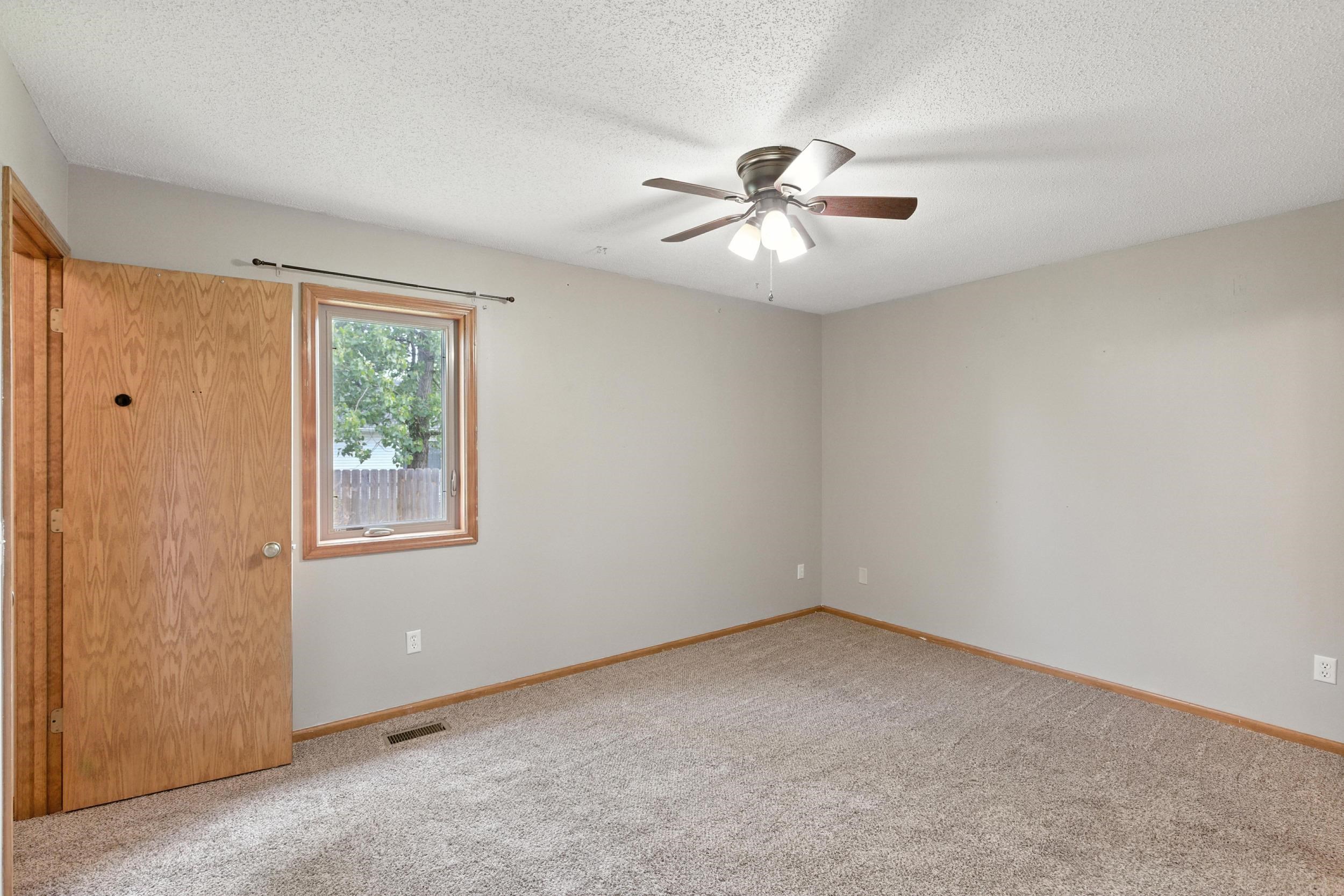 Photo 12 of 5130 WINDY KNOLL Court