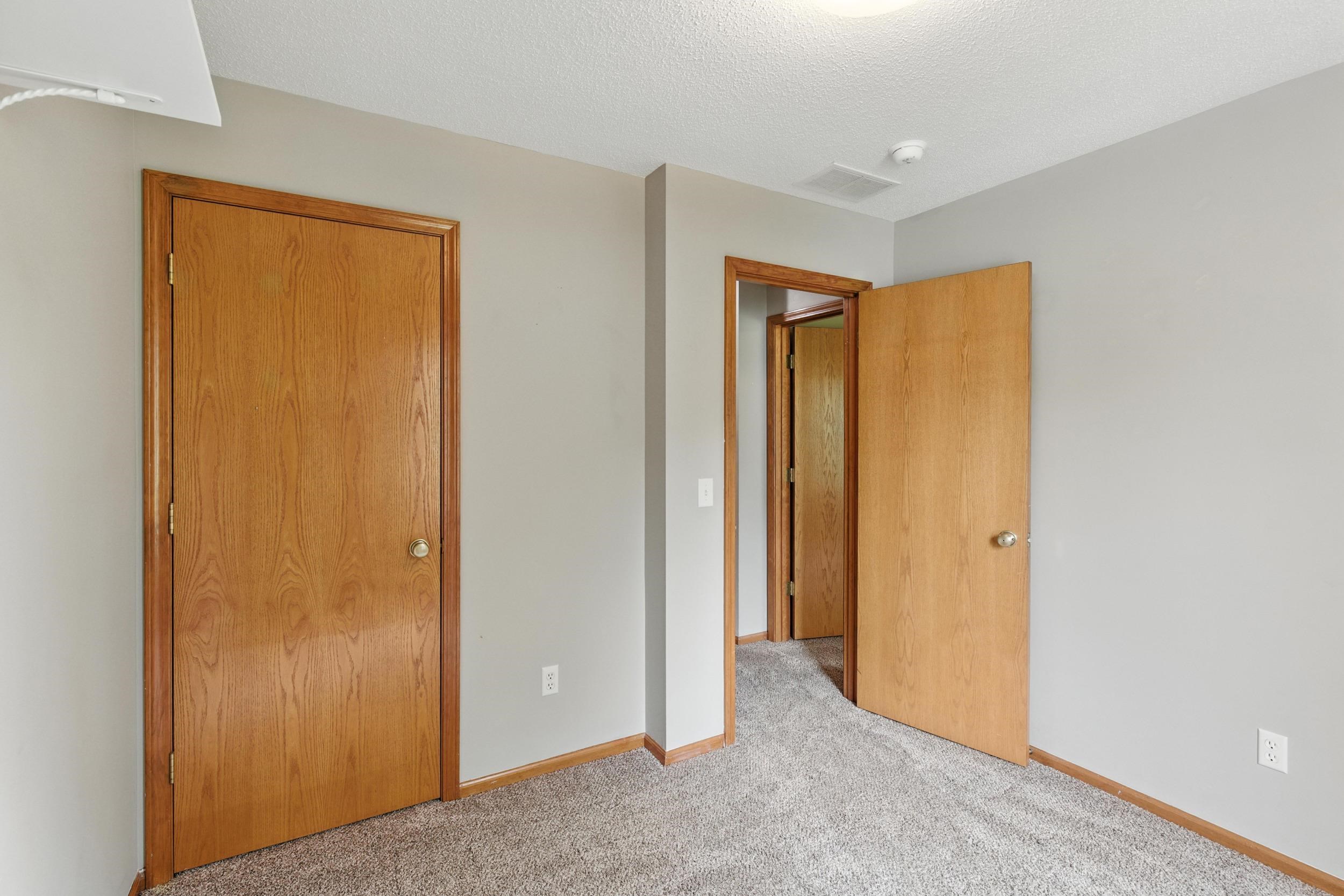 Photo 17 of 5130 WINDY KNOLL Court
