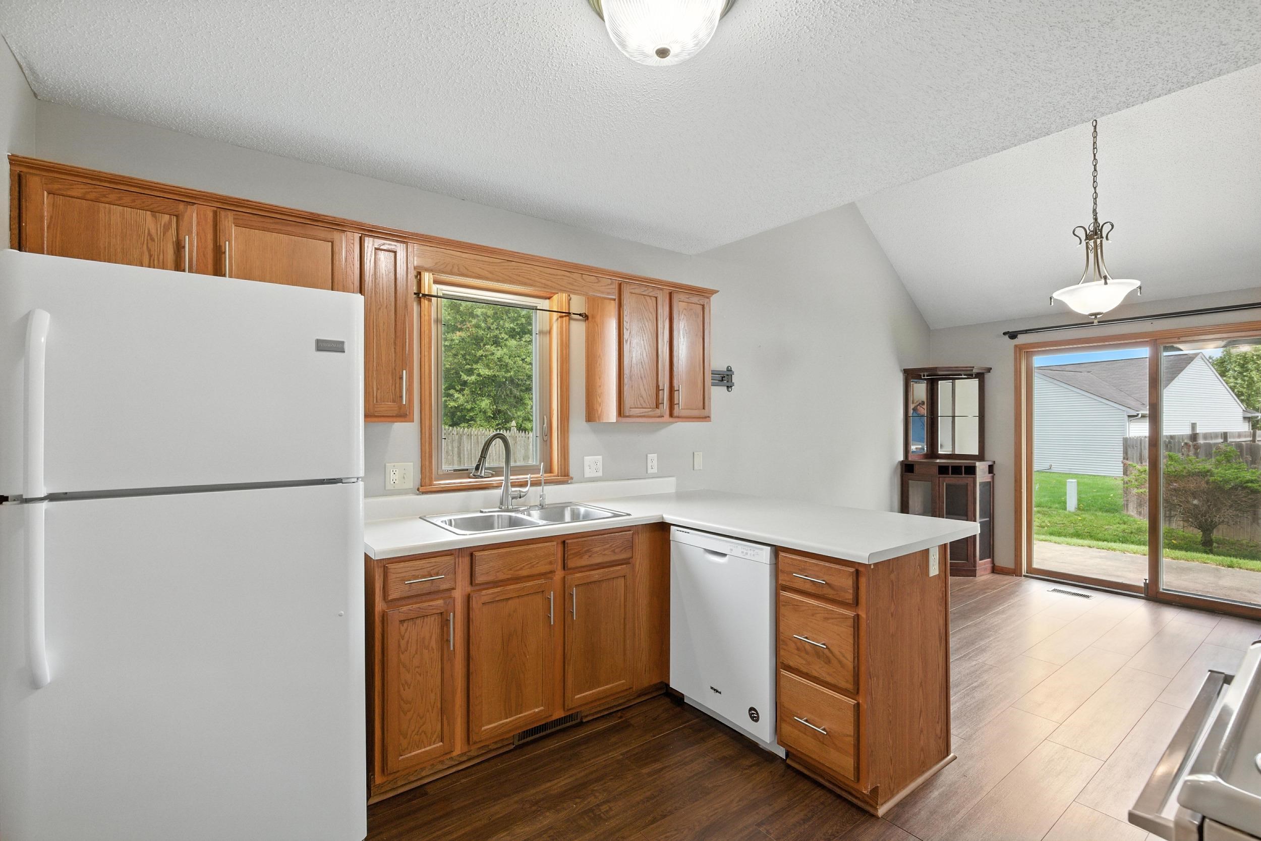 Photo 8 of 5130 WINDY KNOLL Court