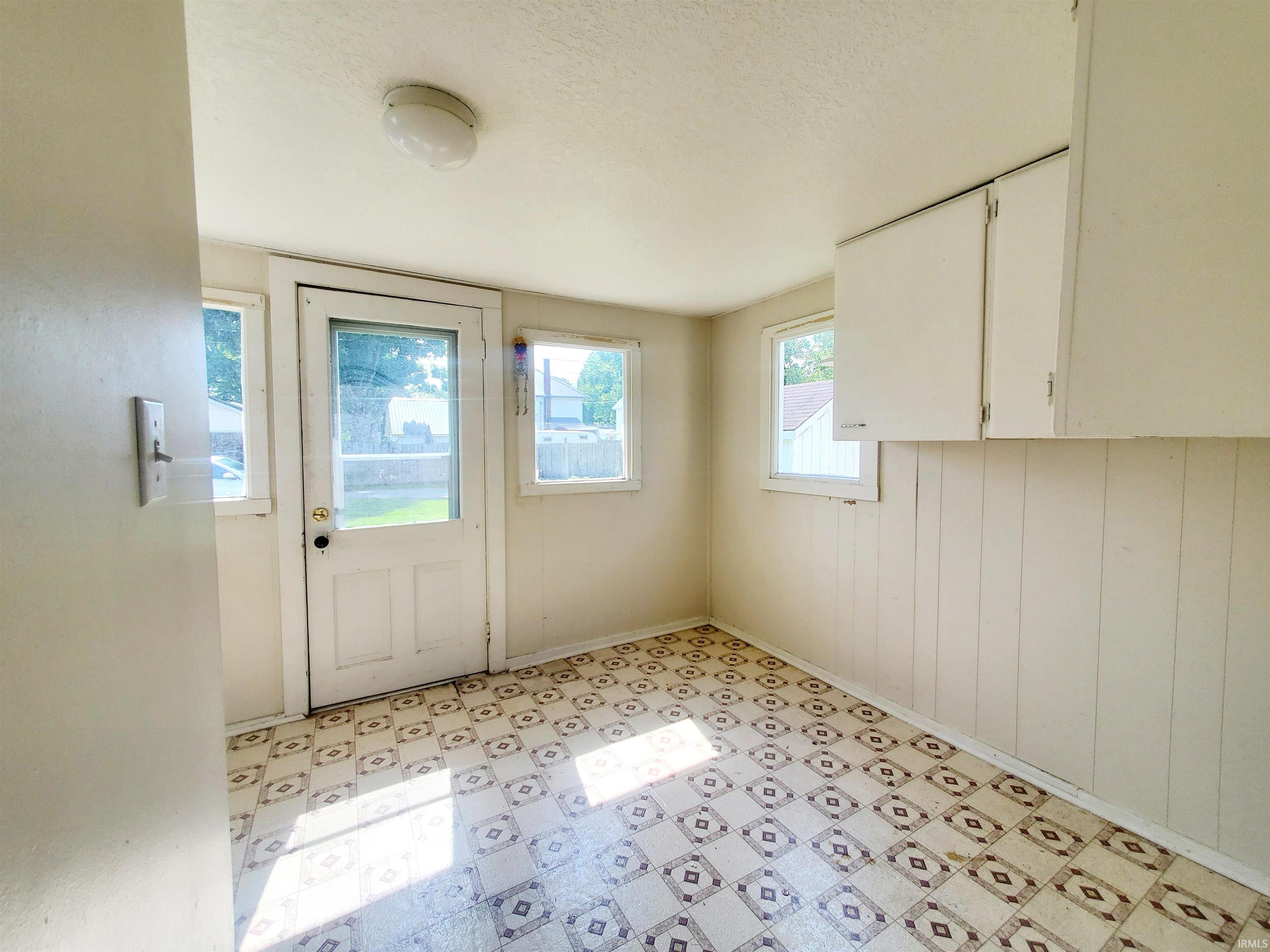 Photo 19 of 331 Cline Street