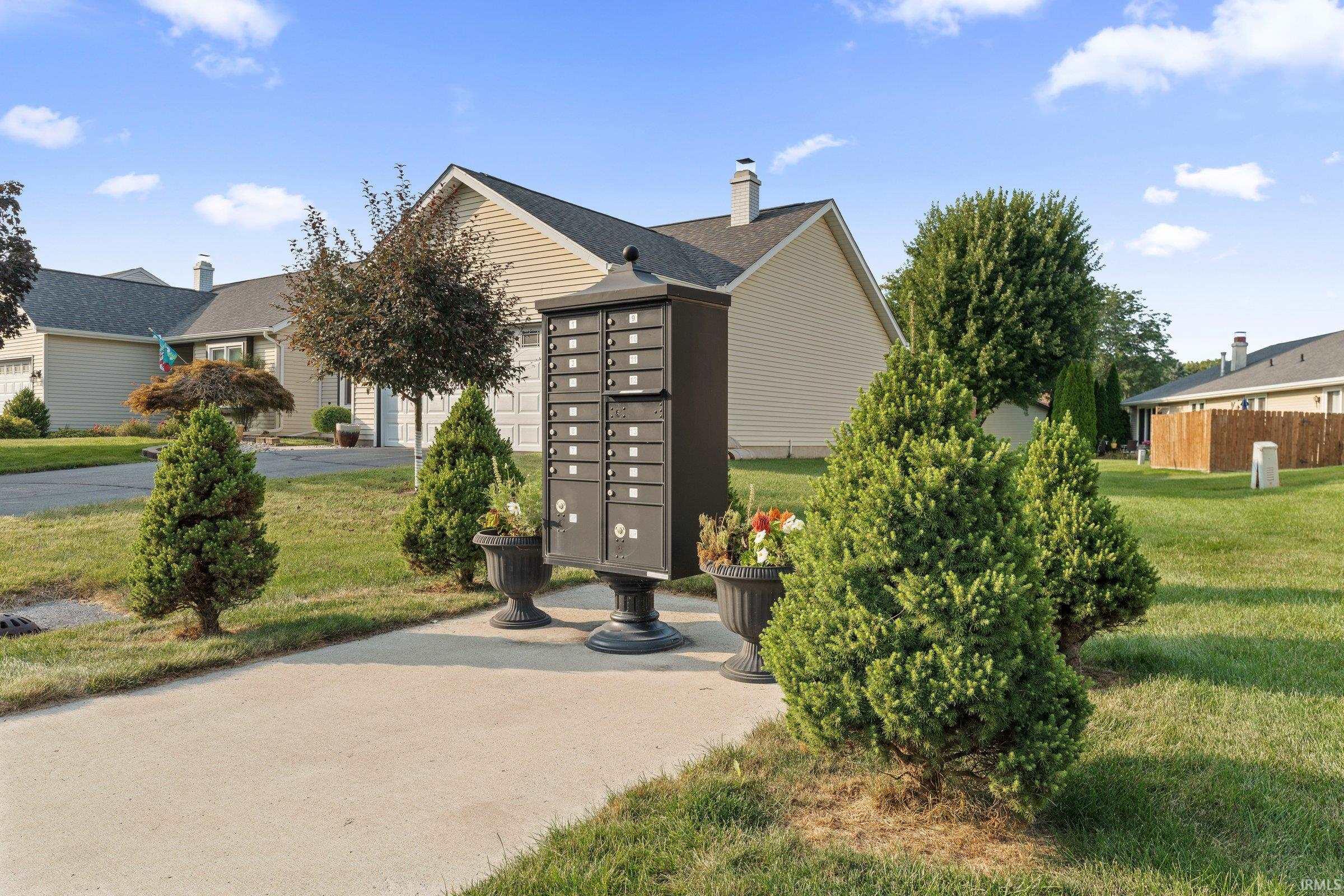 Homes for sale in Mishawaka, IN | 1018 Wheatstone Dr, Mishawaka, IN 46544 | MLS# 202523456