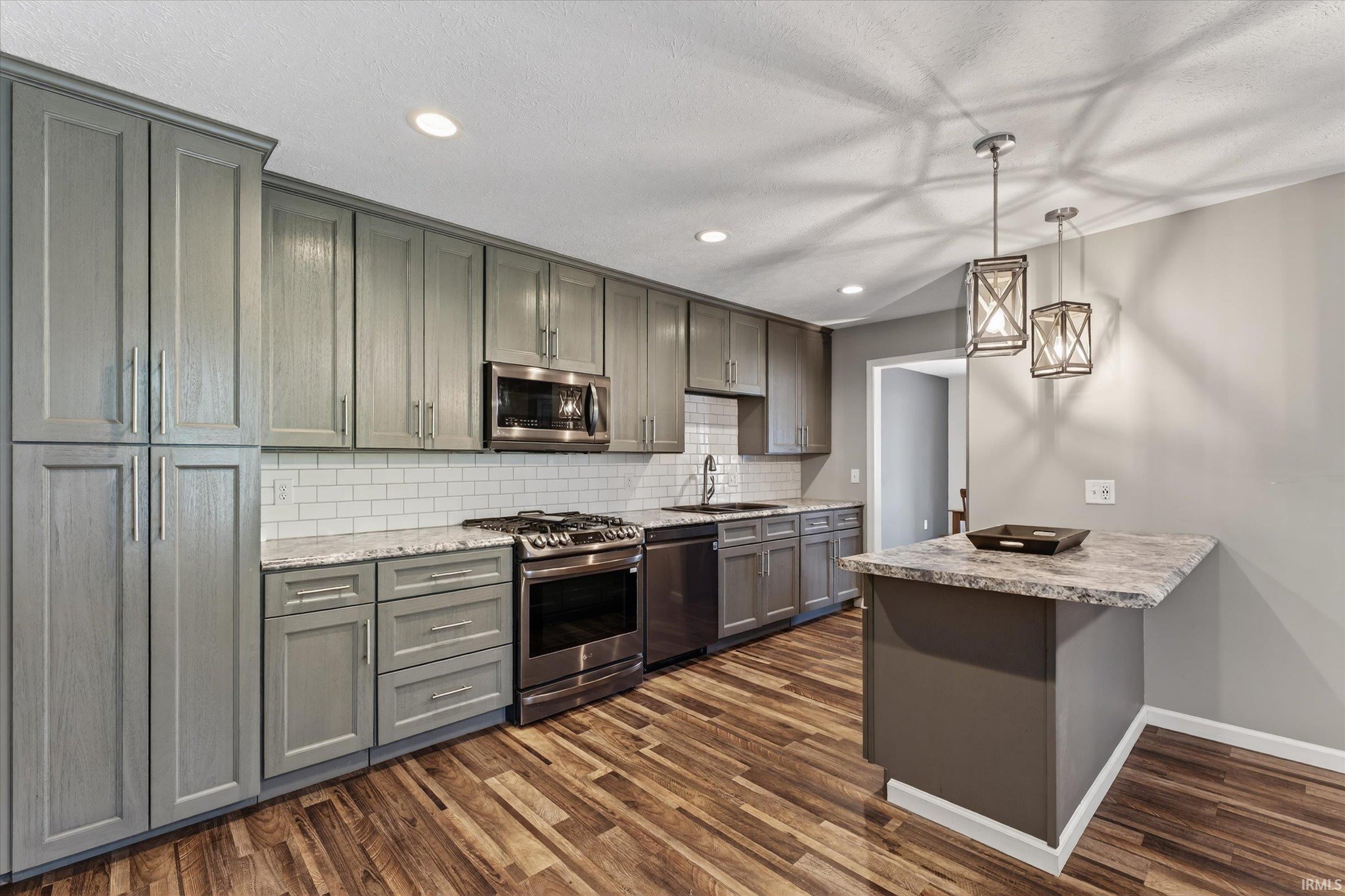 Homes for sale in Mishawaka, IN | 1018 Wheatstone Dr, Mishawaka, IN 46544 | MLS# 202523456