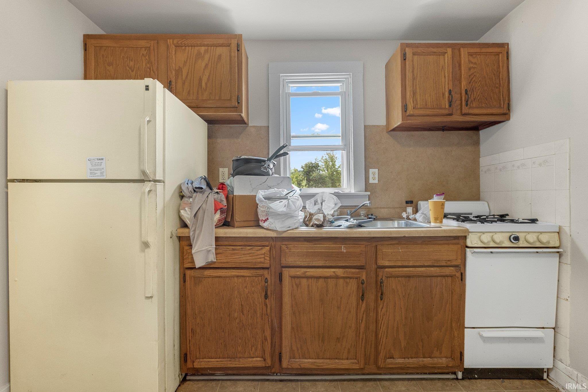 Photo 12 of 4029 Barr Street