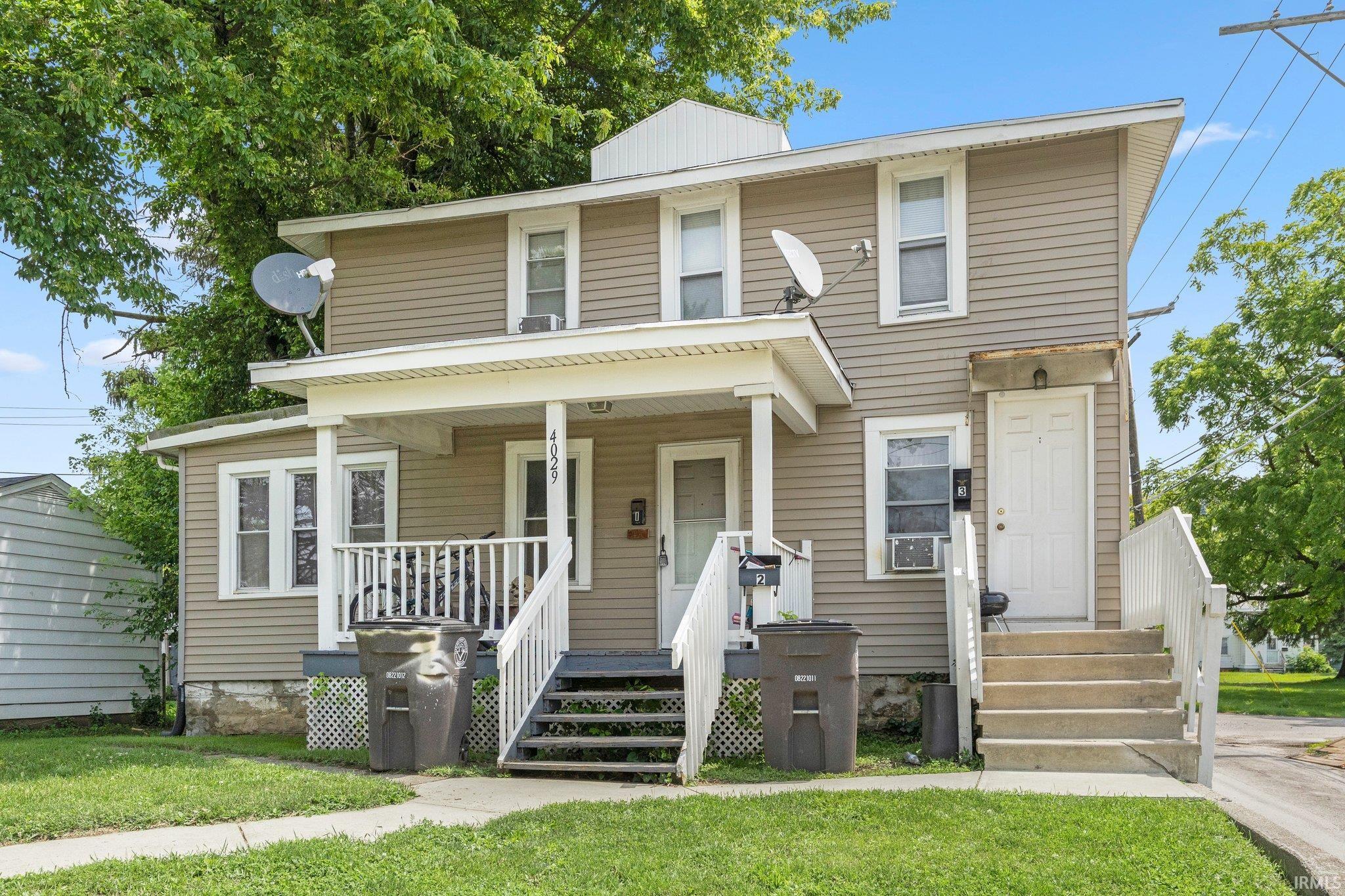 Photo 2 of 4029 Barr Street