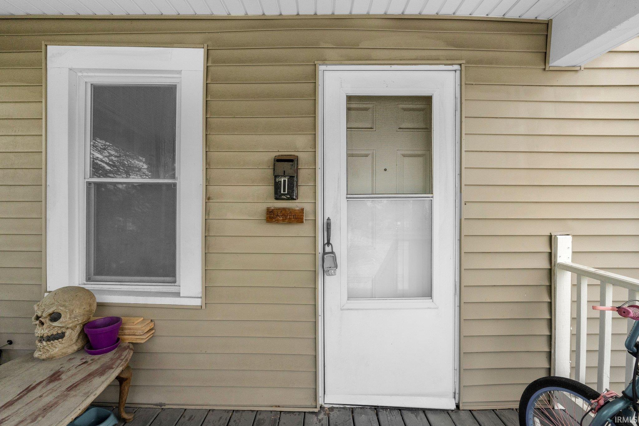 Photo 3 of 4029 Barr Street