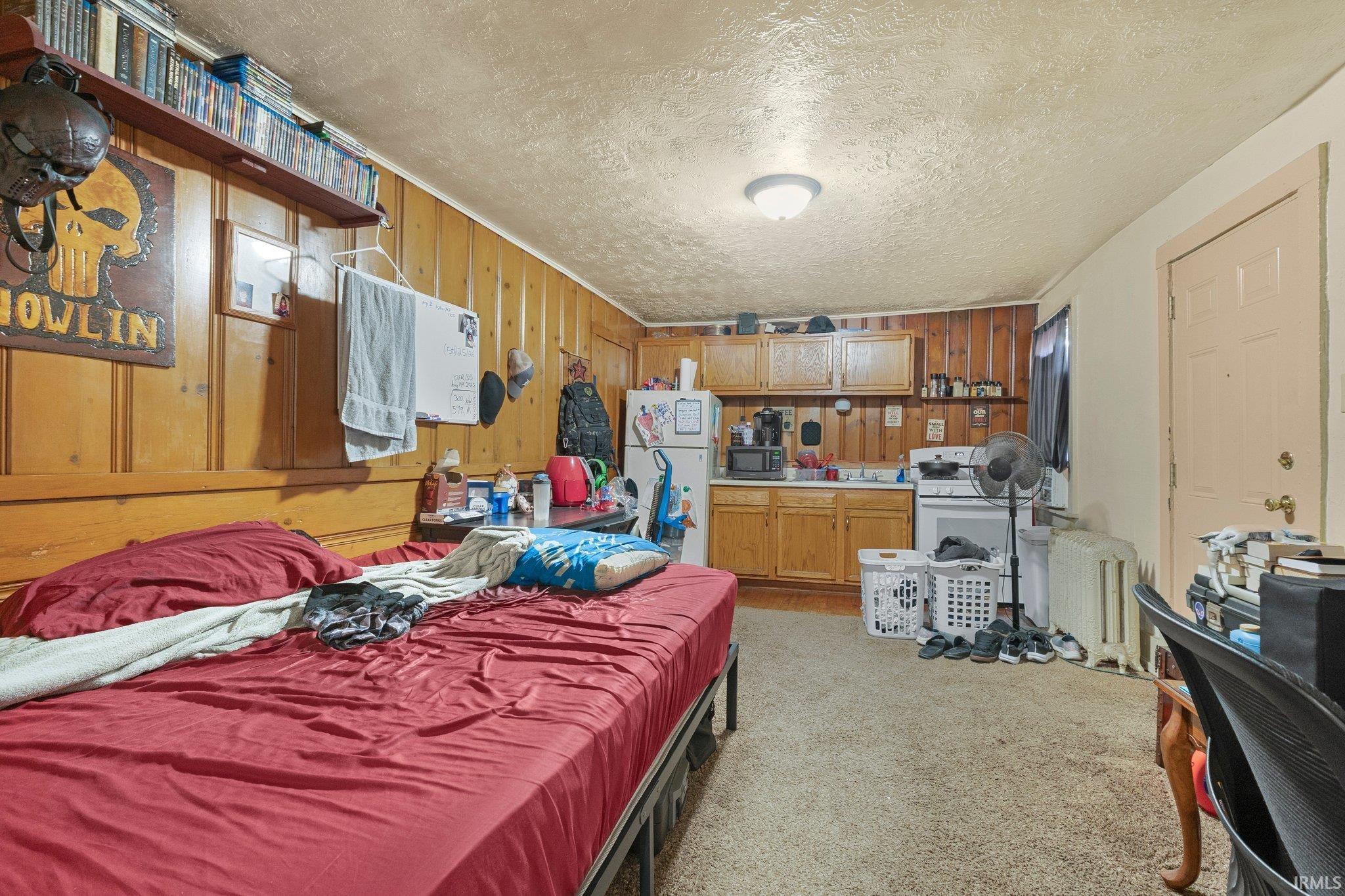 Photo 7 of 4029 Barr Street