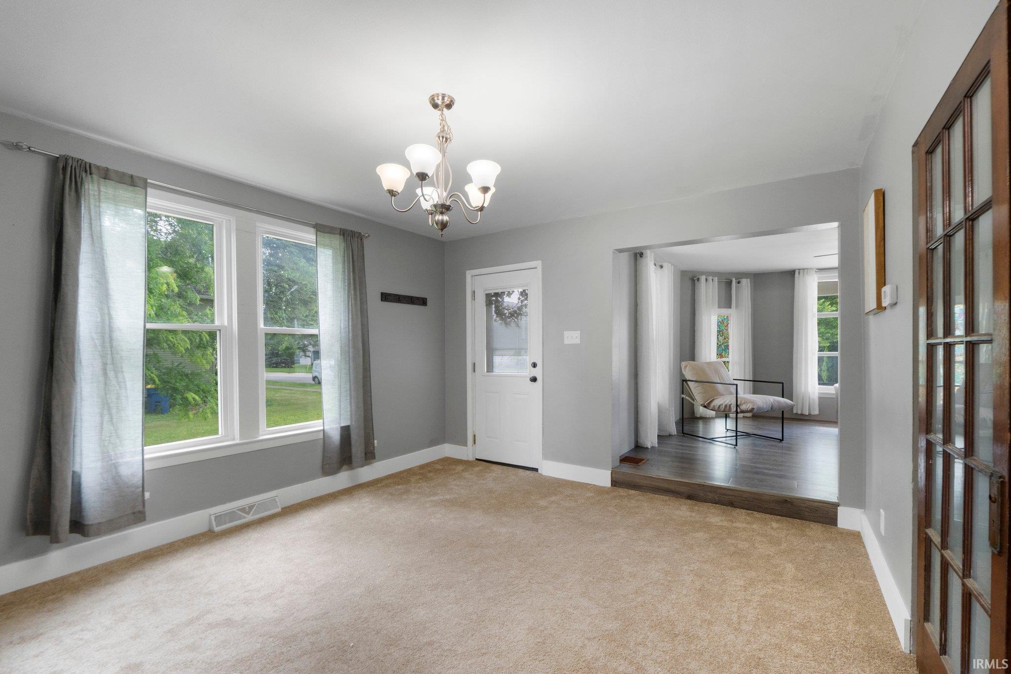 Photo 5 of 718 N Cedar Street