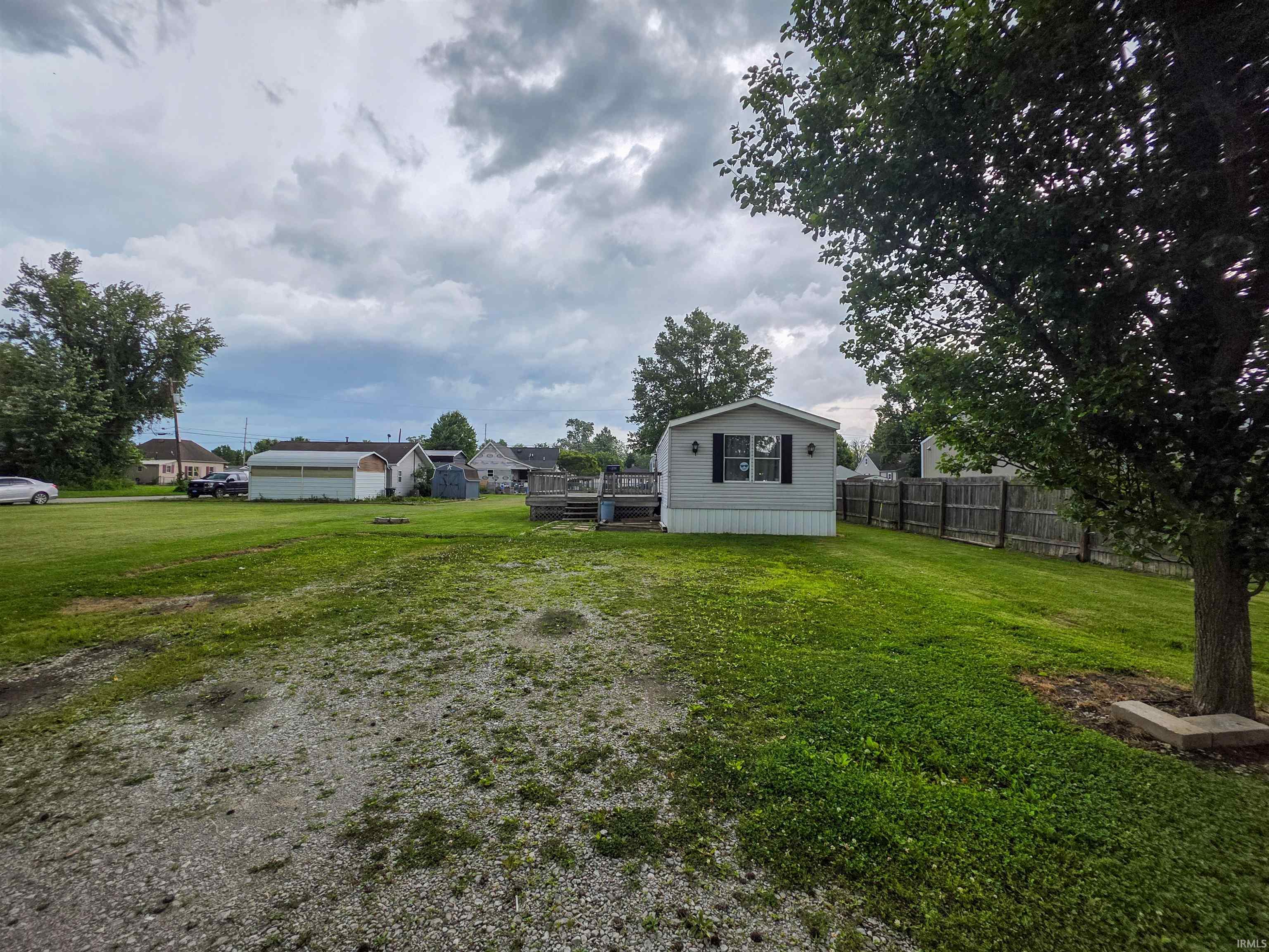 Homes for sale in Linton, IN | 640 Ne F St, Linton, IN 47441 | MLS# 202523583