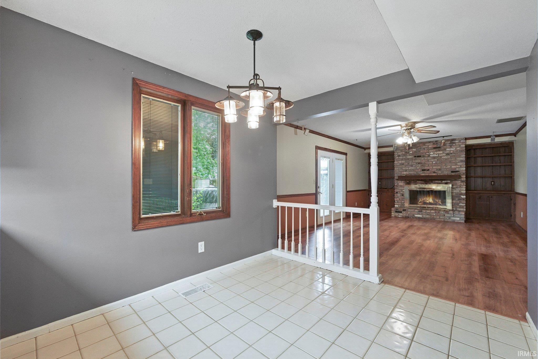 Photo 14 of 7702 Sunderland Drive
