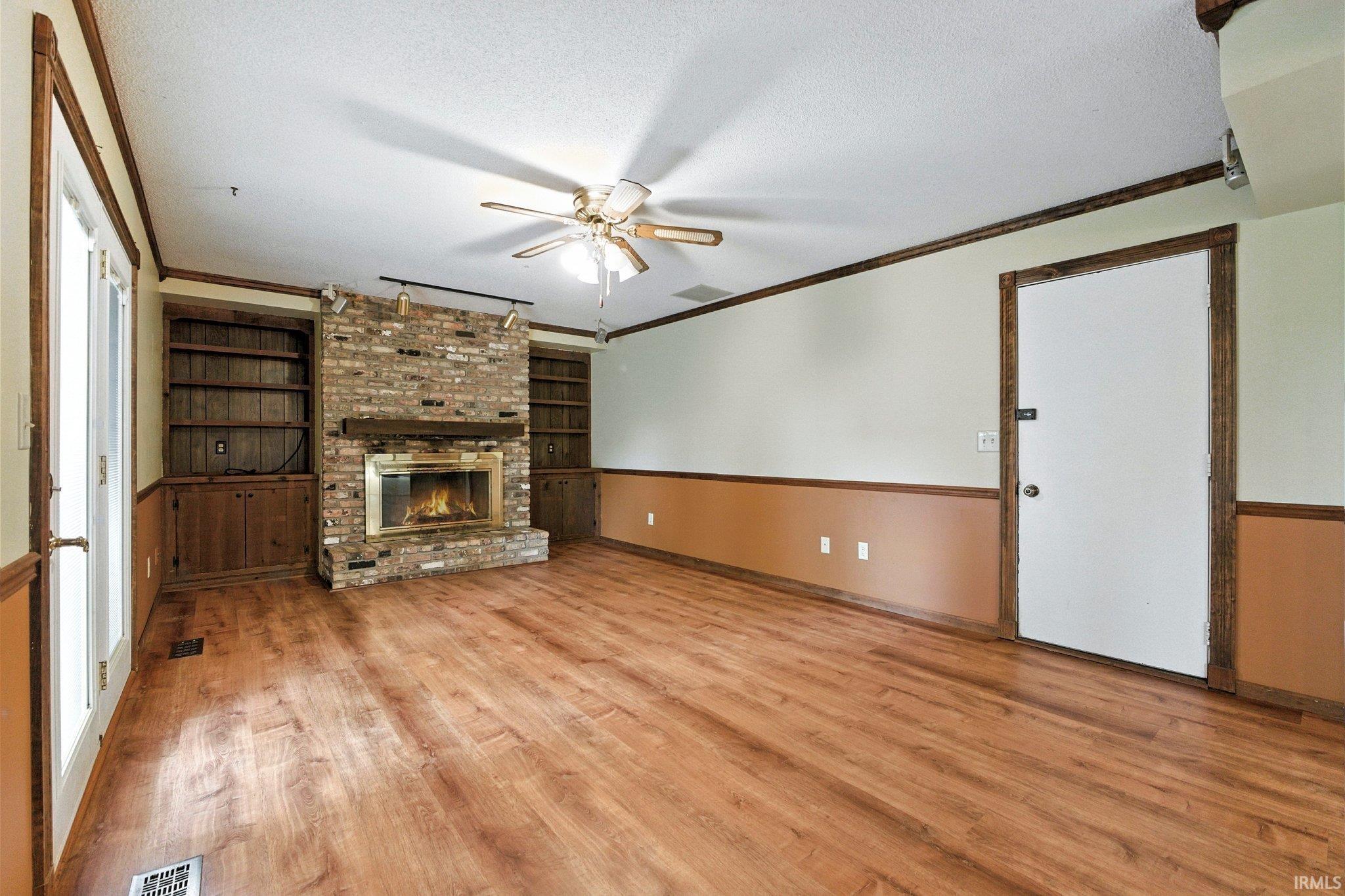 Photo 18 of 7702 Sunderland Drive