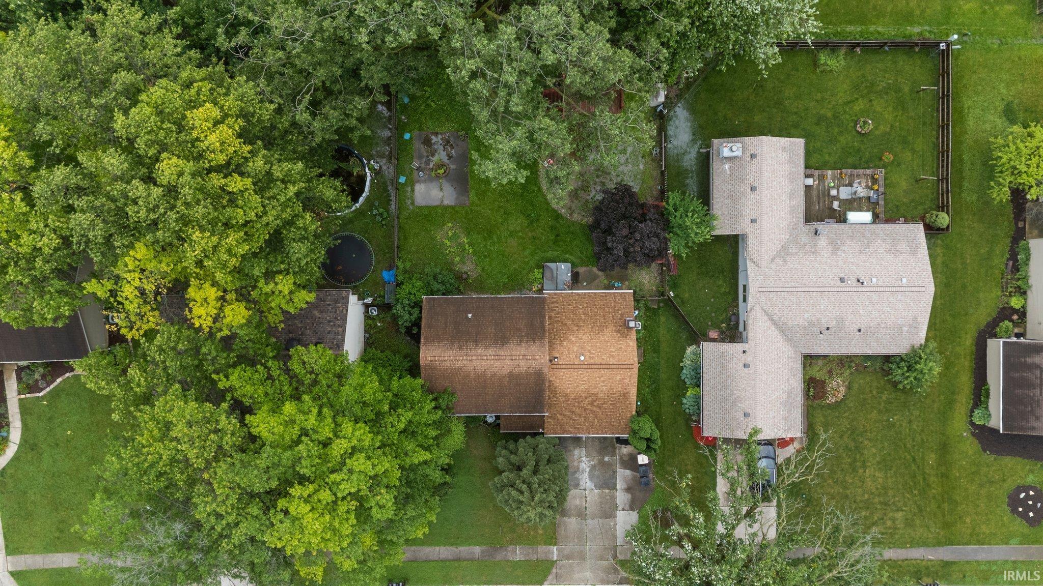 Photo 32 of 7702 Sunderland Drive