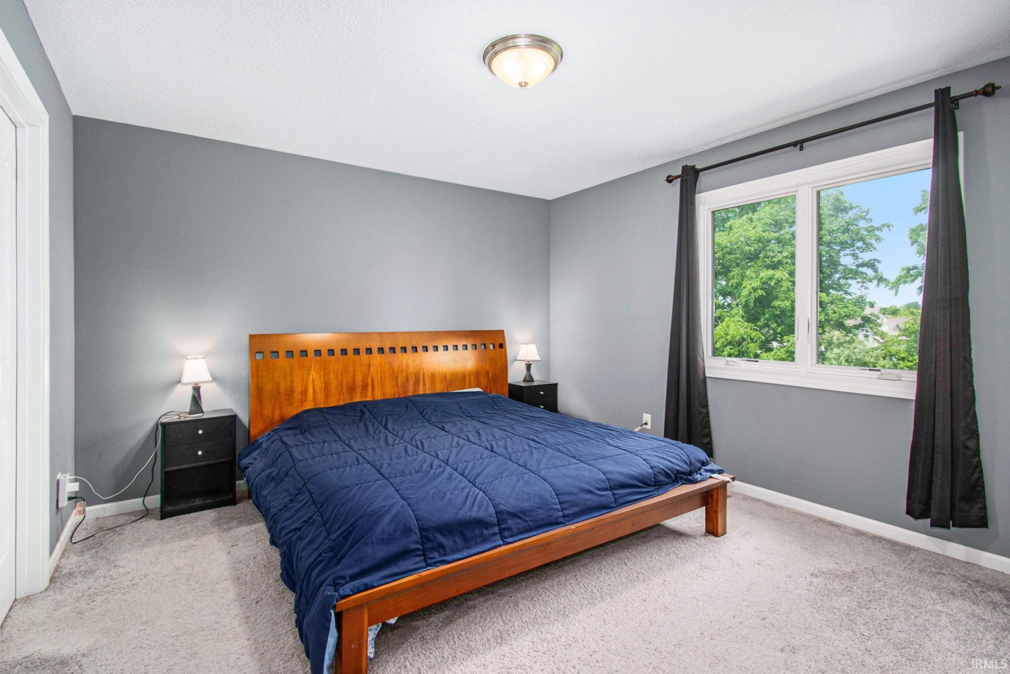 Photo 4 of 2116 Lindenwood Avenue