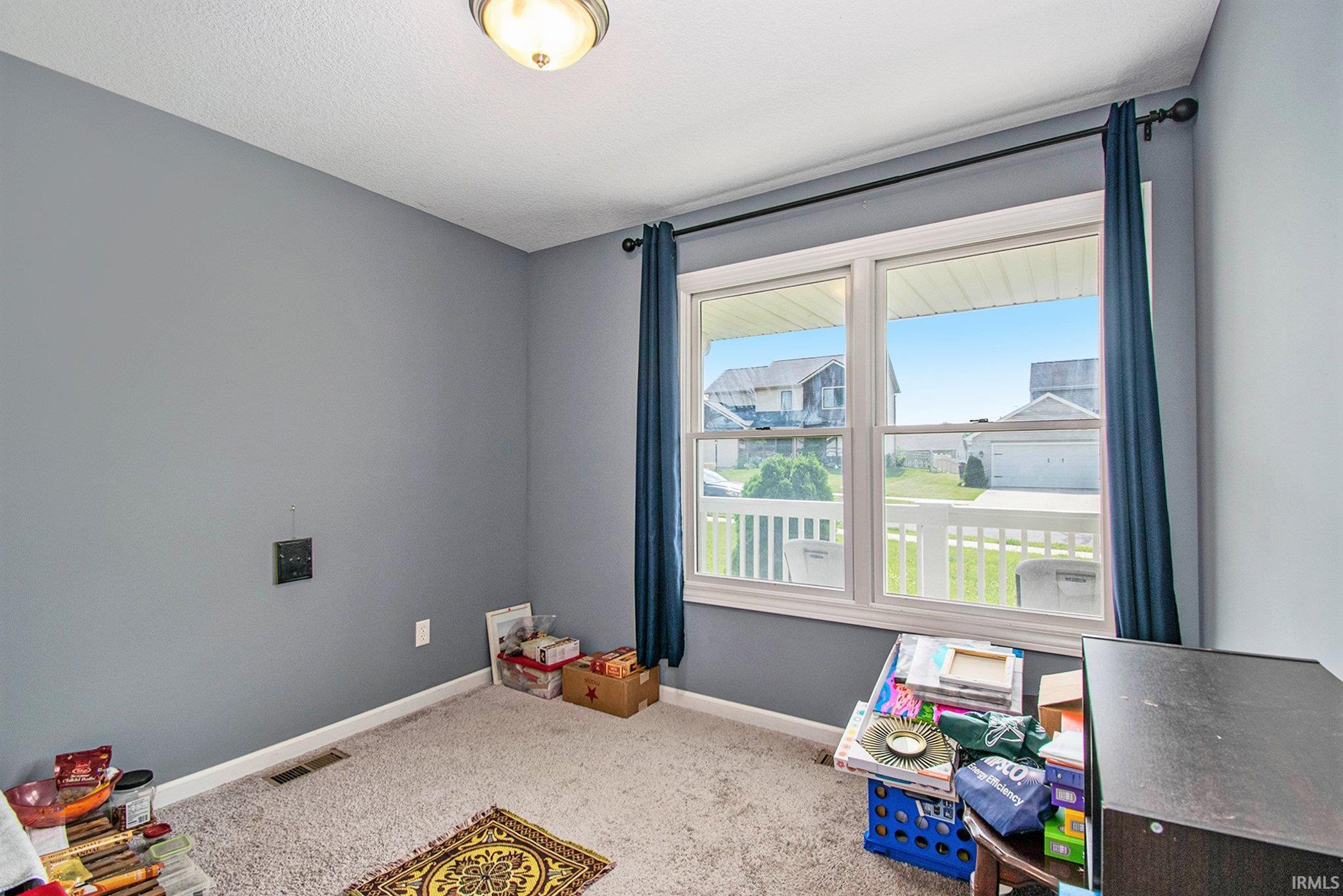 Photo 9 of 2116 Lindenwood Avenue
