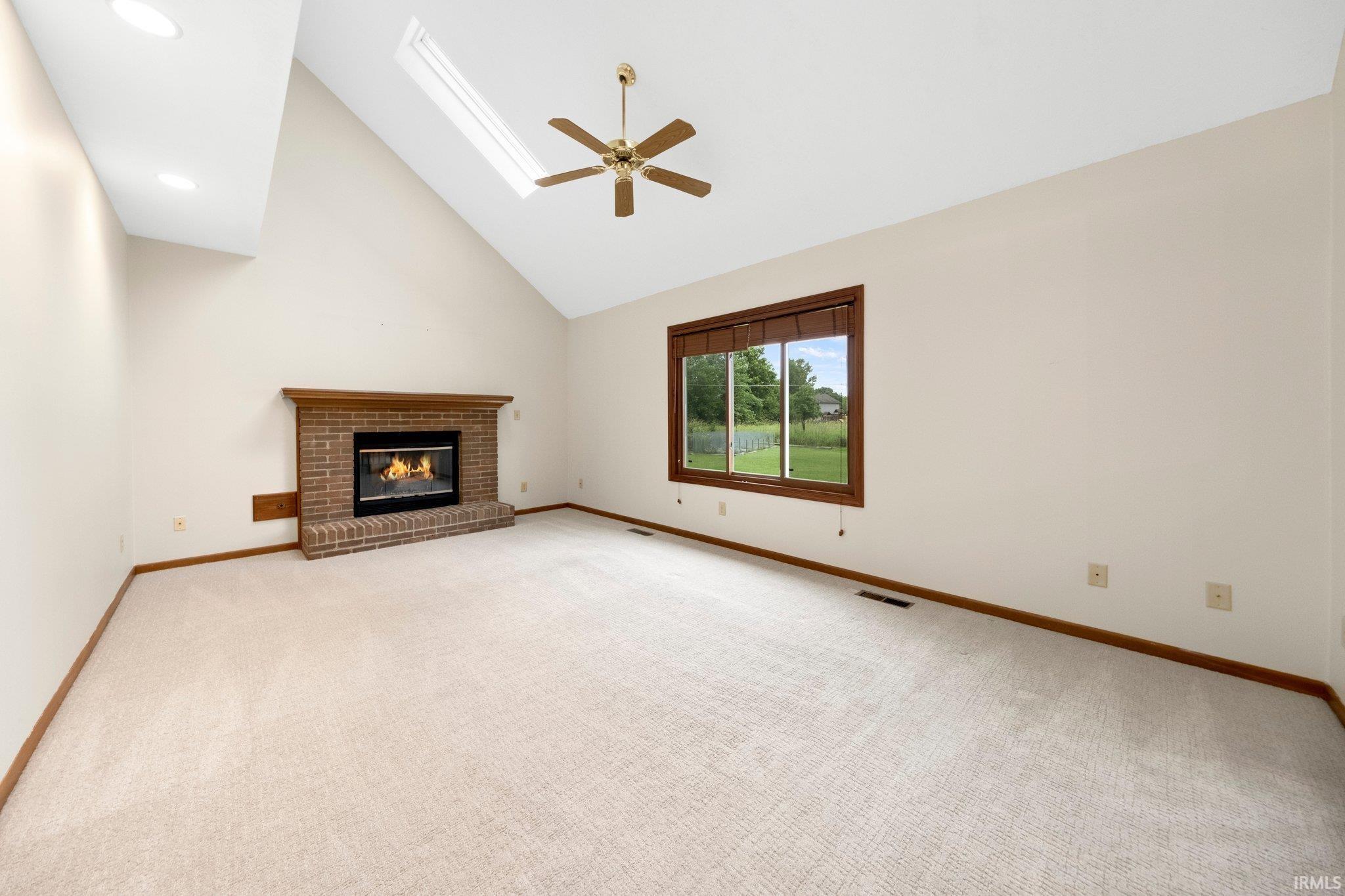 Photo 4 of 9106 Yellow Tree Court