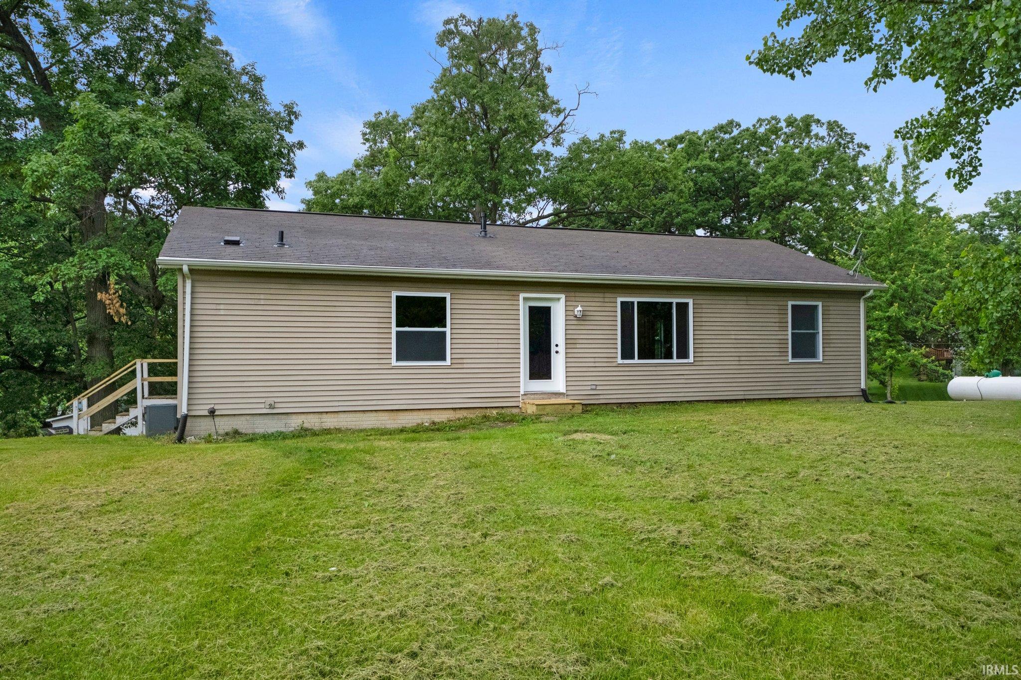 Photo 14 of 7565 E 625 S