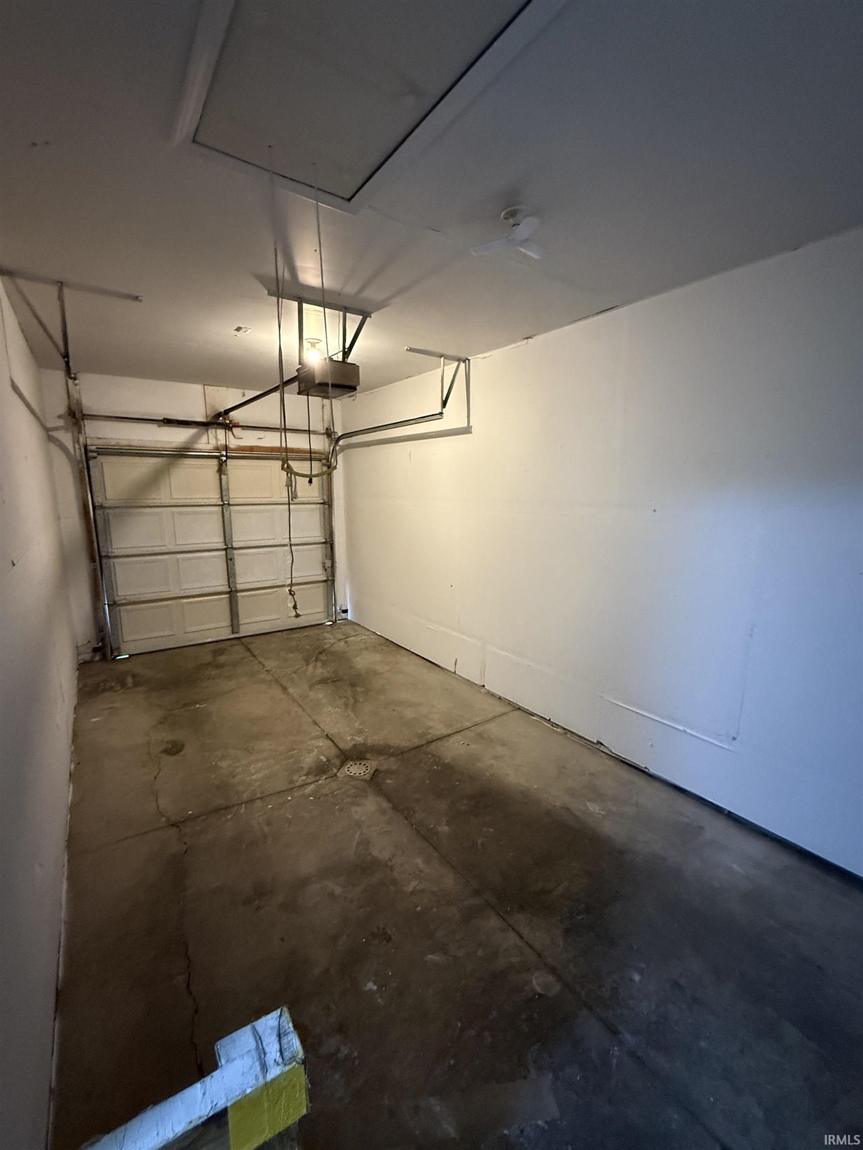 Photo 11 of 800 E Arthur Street