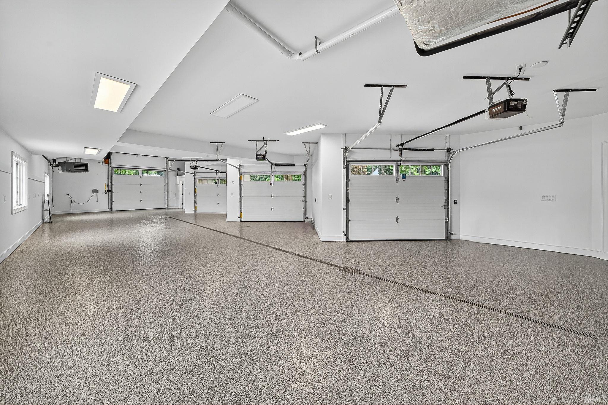 Homes for sale in Syracuse, IN | 12265 N Ogden Point Rd, Syracuse, IN 46567 | MLS# 202523813