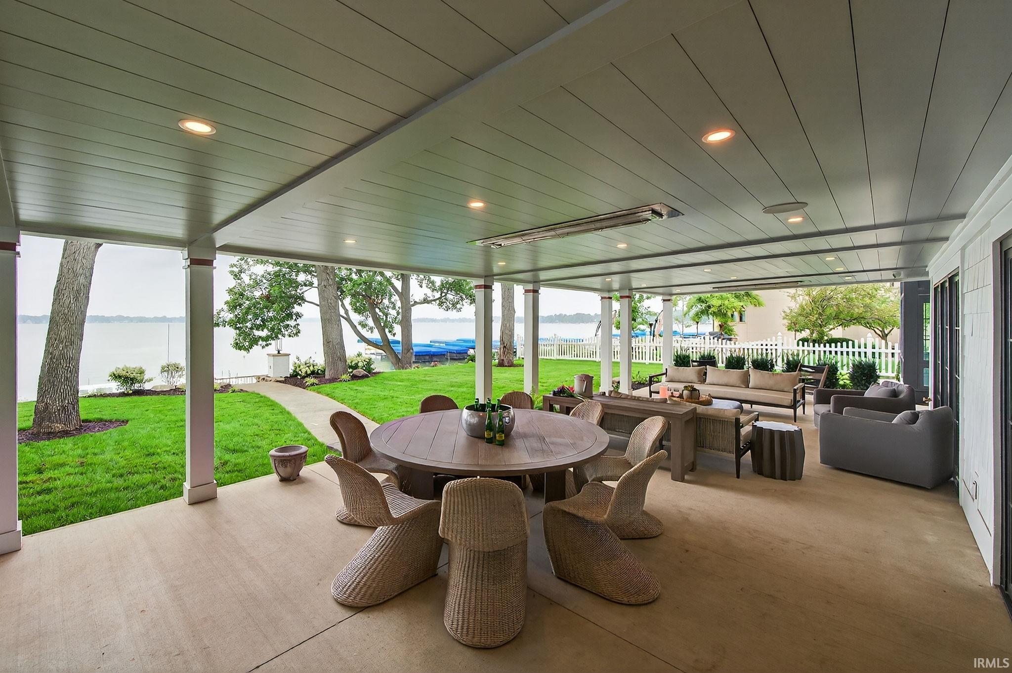 Homes for sale in Syracuse, IN | 12265 N Ogden Point Rd, Syracuse, IN 46567 | MLS# 202523813