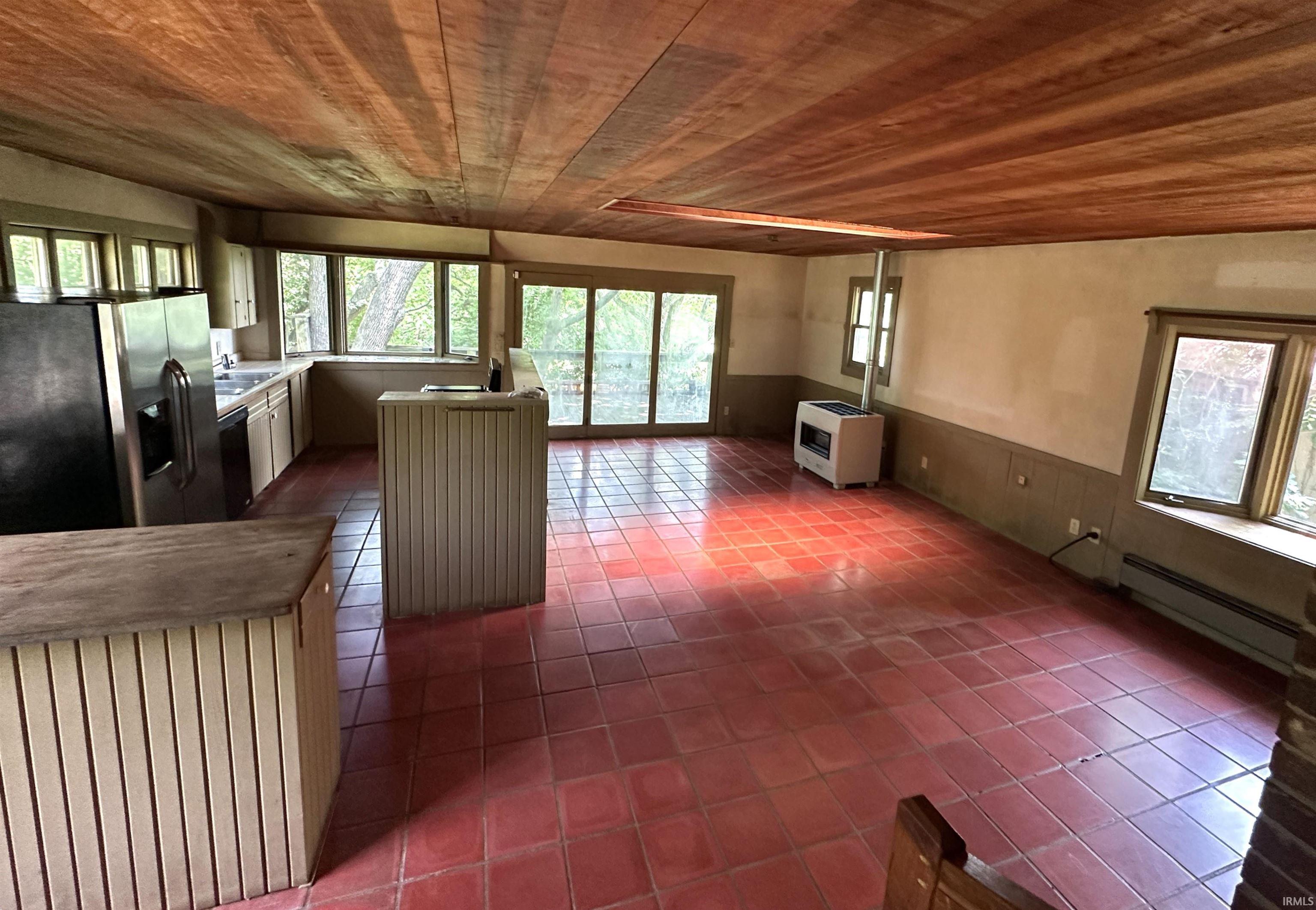 Homes for sale in Solsberry, IN | 2176 W State Road 45, Solsberry, IN 47459 | MLS# 202523891