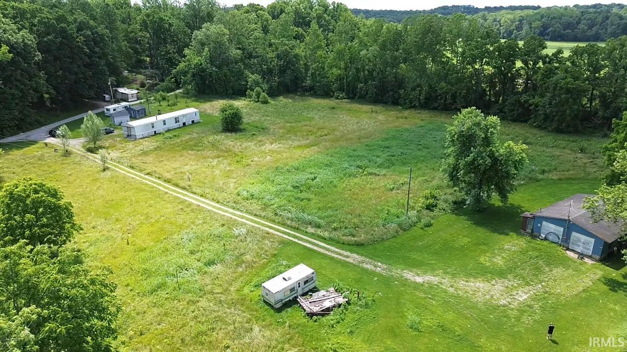 listing main picture