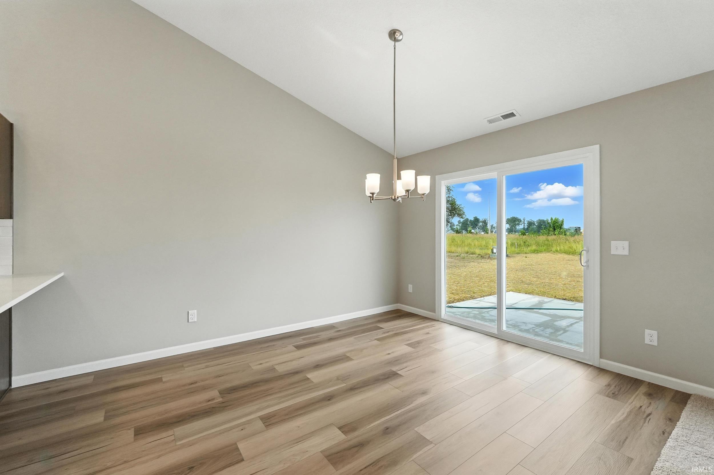 Photo 5 of 5091 Sickle Cove